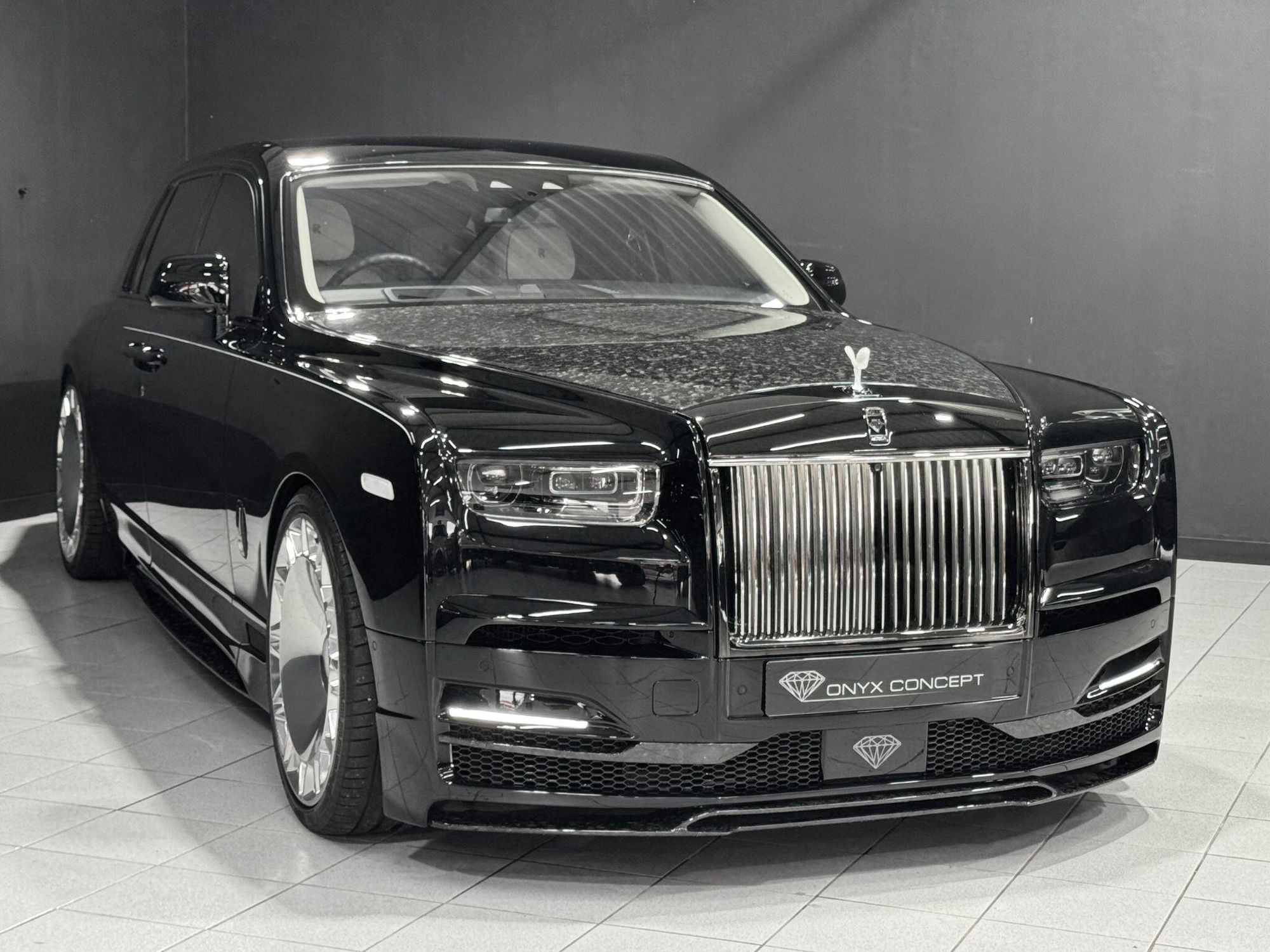 Rolls-Royce Phantom II Saloon 6.7 4 Door Auto for sale UK - Slide 10