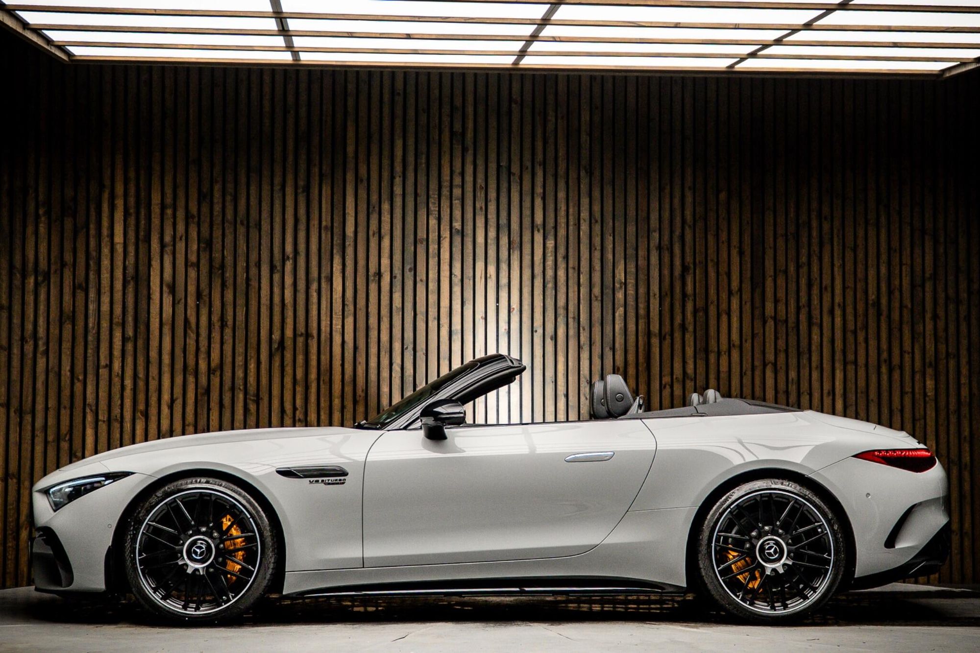 MERCEDES-BENZ SL CLASS SL AMG CONVERTIBLE SL 63 4Matic+ Performance 2dr Auto for sale UK - Slide 7