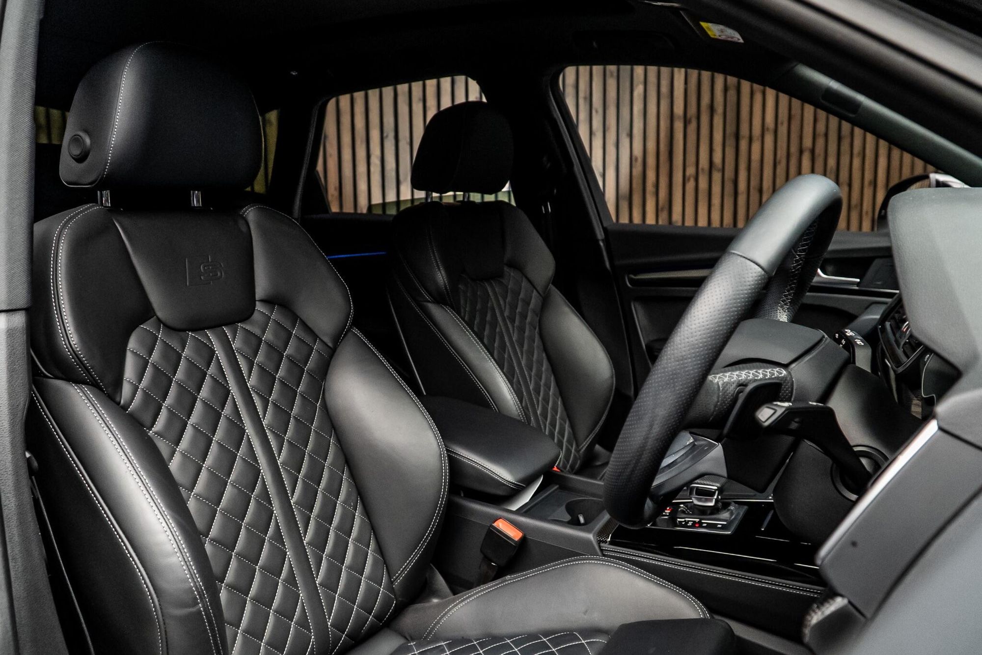 AUDI Q5 DIESEL ESTATE SQ5 TDI Quattro Vorsprung 5dr Tiptronic for sale UK - Slide 2