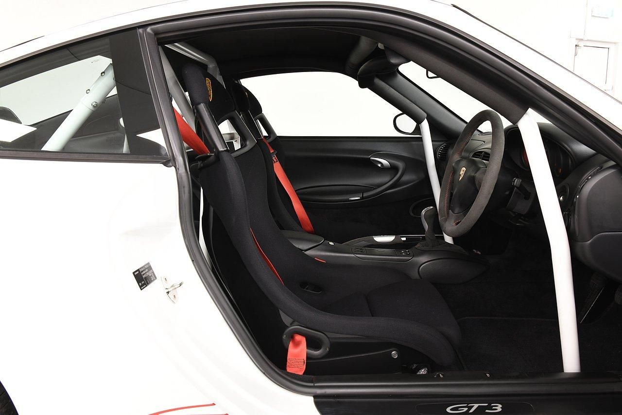 PORSCHE 911 [996] CARRERA GT COUPE GT3 RS 2dr for sale UK - Slide 6