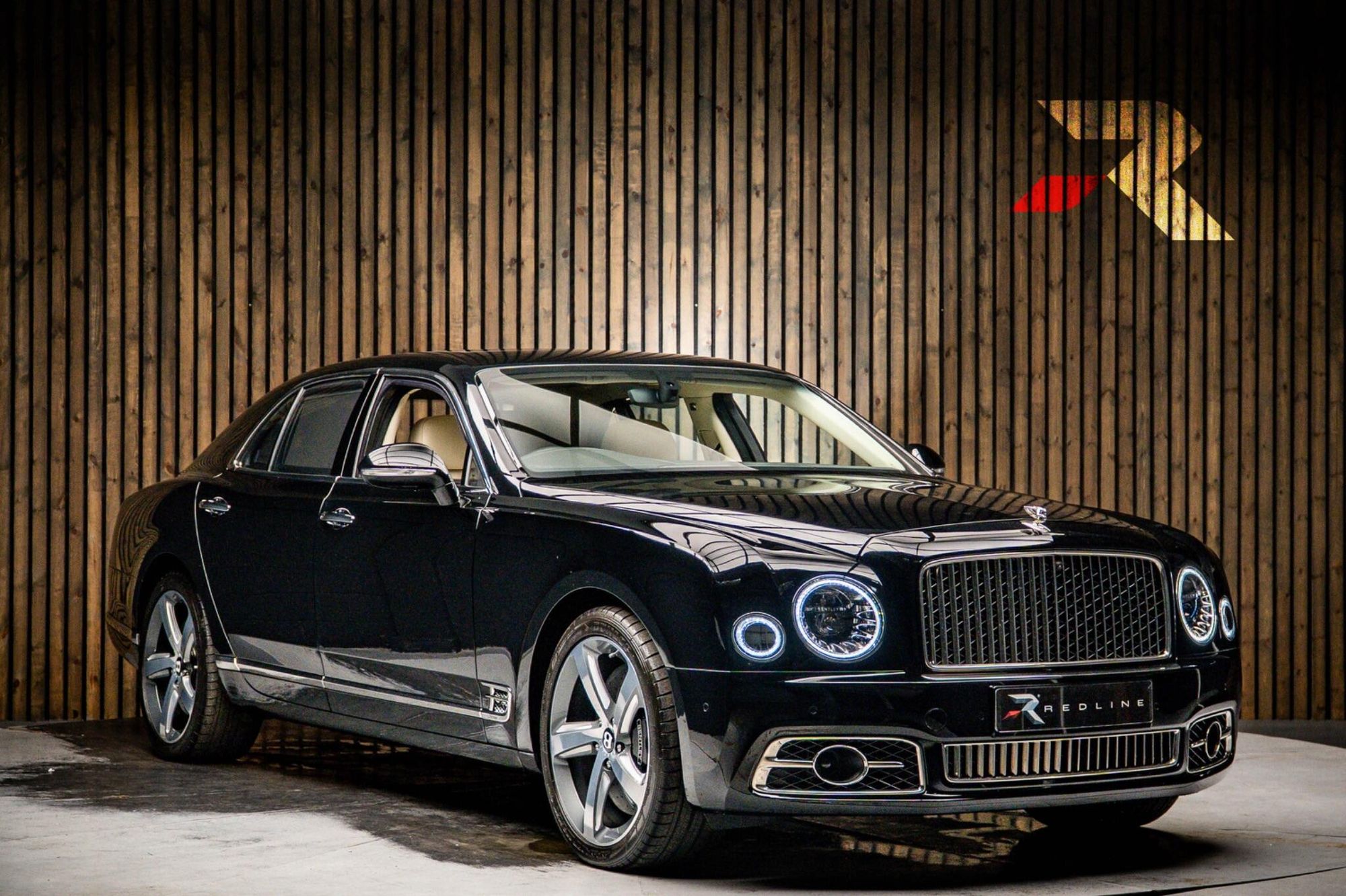 BENTLEY MULSANNE SALOON 6.8 V8 Speed 4dr Auto for sale UK