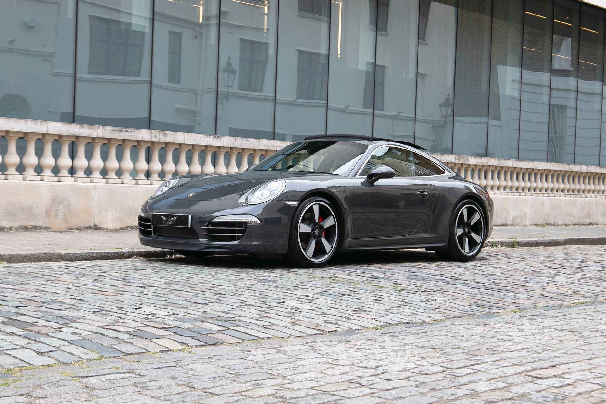 PORSCHE 911 [991] CARRERA COUPE SPECIAL EDITIONS 50th Anniversary 2dr PDK for sale UK - Slide 2