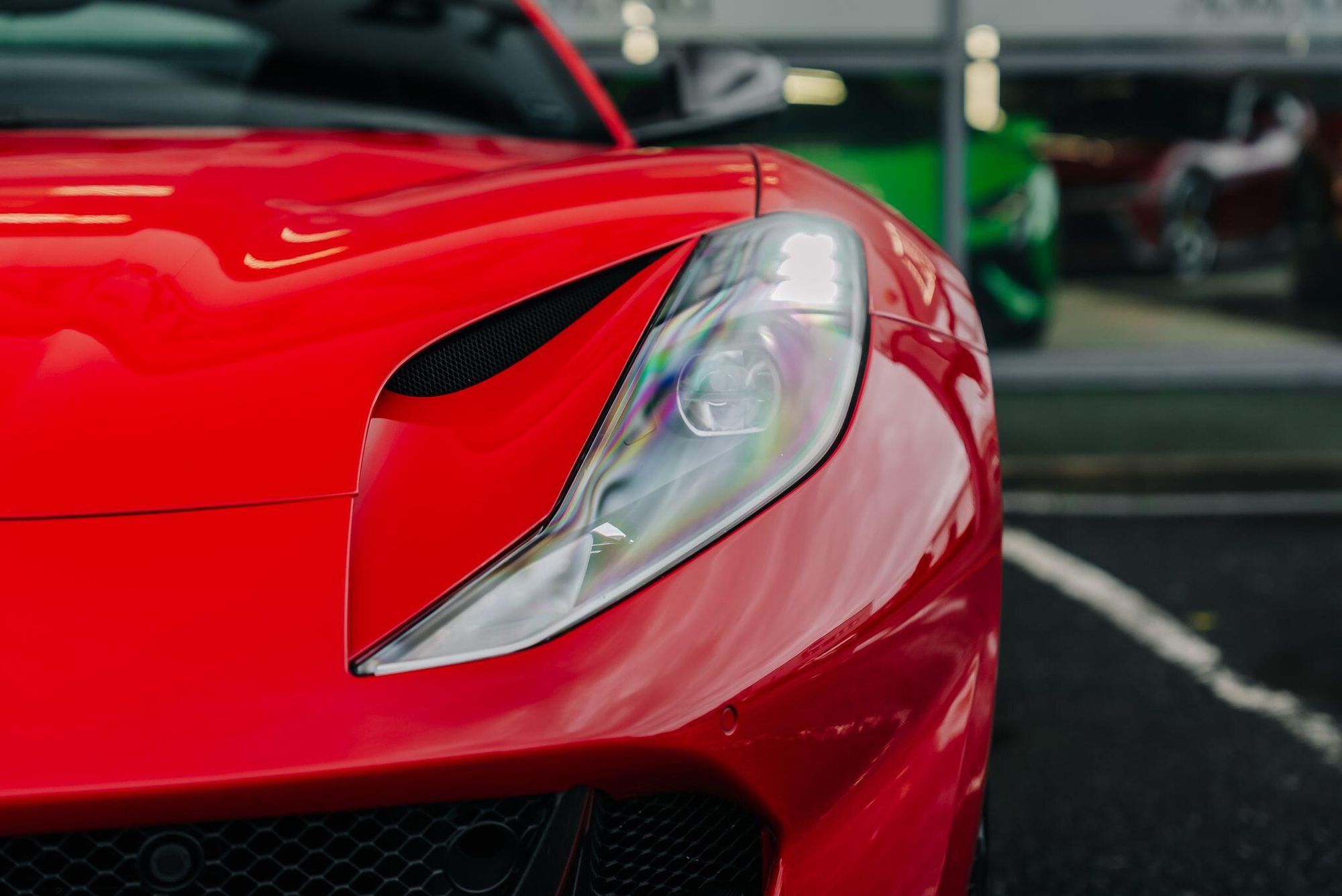 FERRARI 812 SUPERFAST COUPE 2dr Auto for sale UK - Slide 6