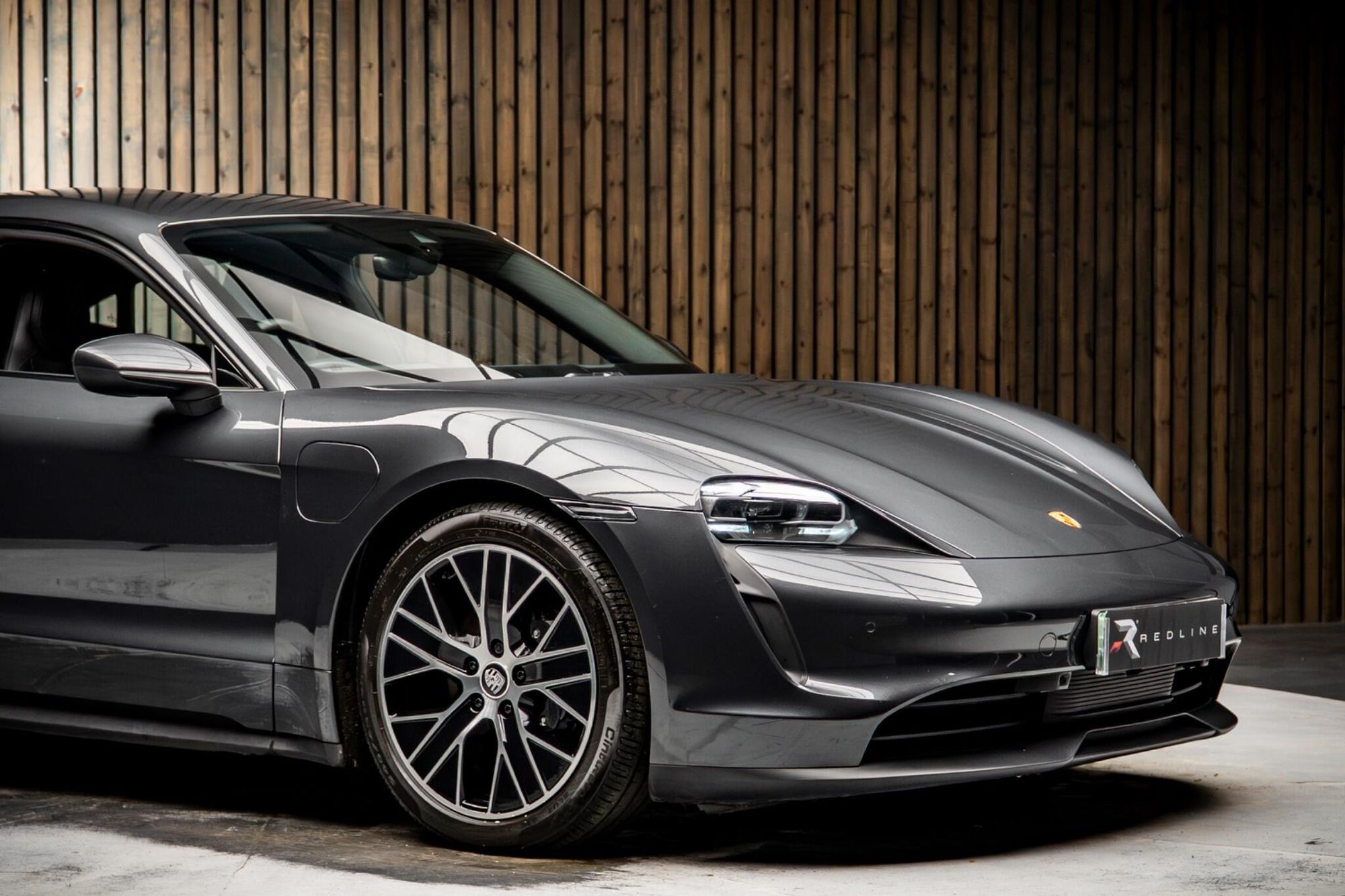 PORSCHE TAYCAN SALOON 300kW 79kWh 4dr RWD Auto [22kW] for sale UK - Slide 10