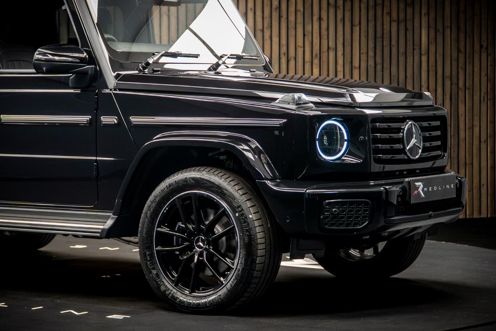 MERCEDES-BENZ G CLASS DIESEL STATION WAGON G450d AMG Line Premium Plus 5dr 9G-Tronic for sale UK - Slide 10