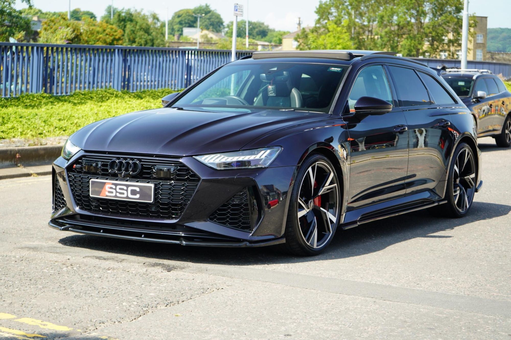 AUDI RS6 RS 6 AVANT RS 6 TFSI Quattro Vorsprung 5dr Tiptronic for sale UK - Slide 6