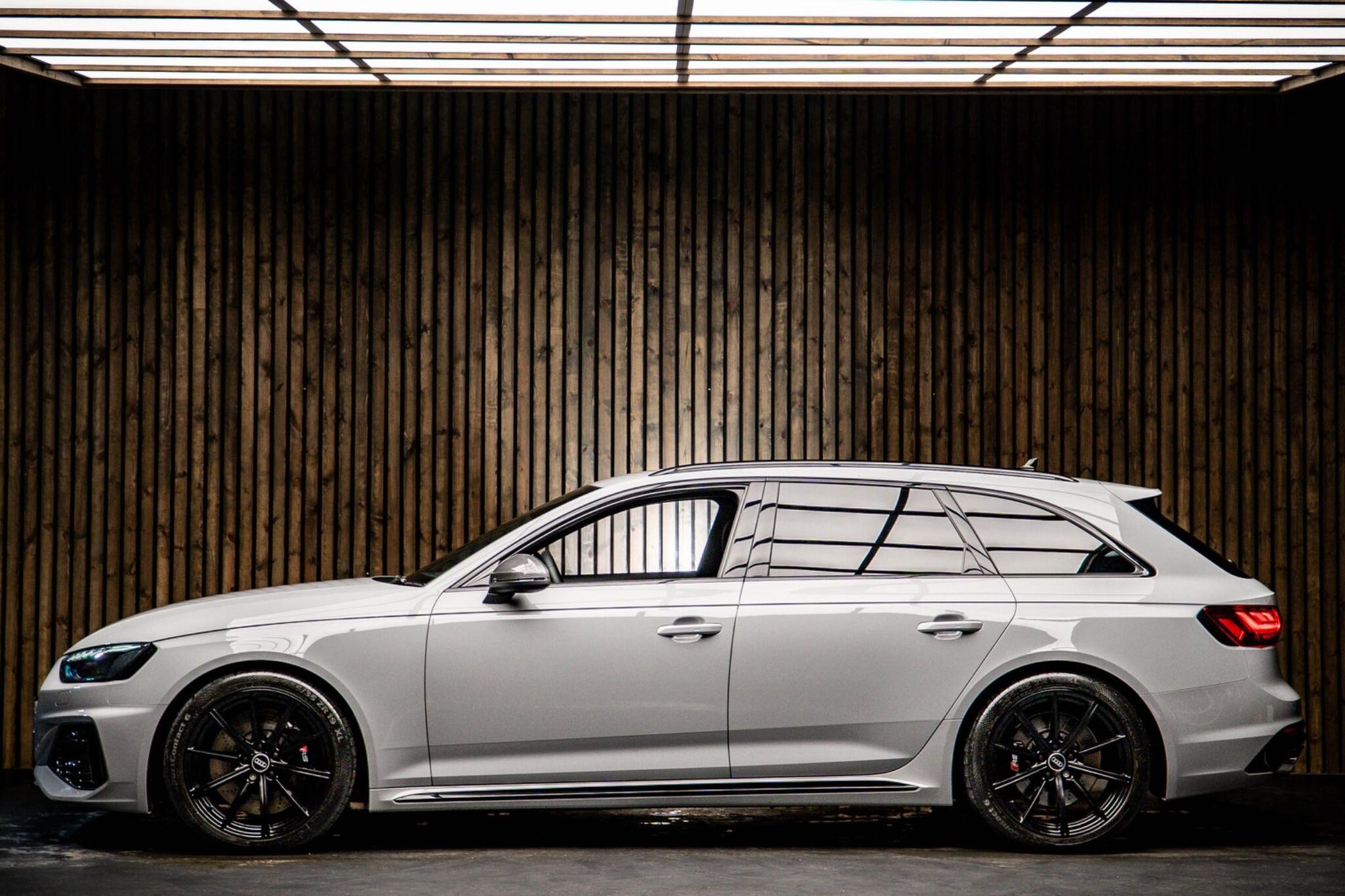 AUDI RS4 RS 4 AVANT RS 4 TFSI Quattro Vorsprung 5dr Tiptronic for sale UK - Slide 7