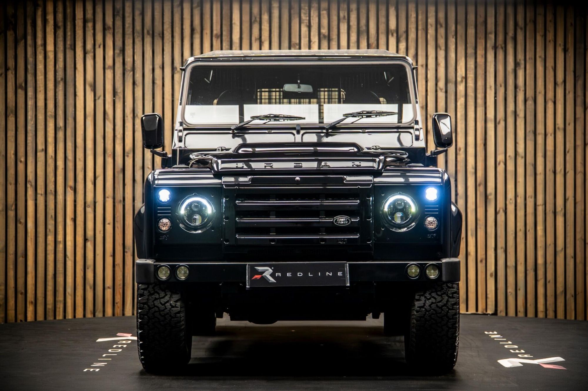 LAND ROVER DEFENDER 90 SWB DIESEL XS Hard Top TDCi [2.2] for sale UK - Slide 5