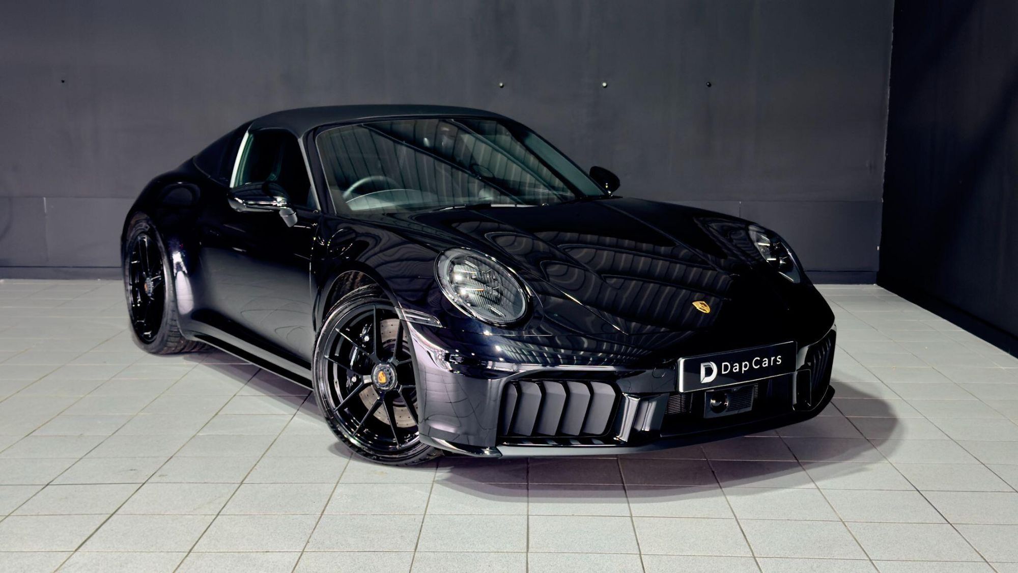 PORSCHE 911 [992] TARGA 4 GTS t-Hybrid 2dr PDK for sale UK - Slide 10