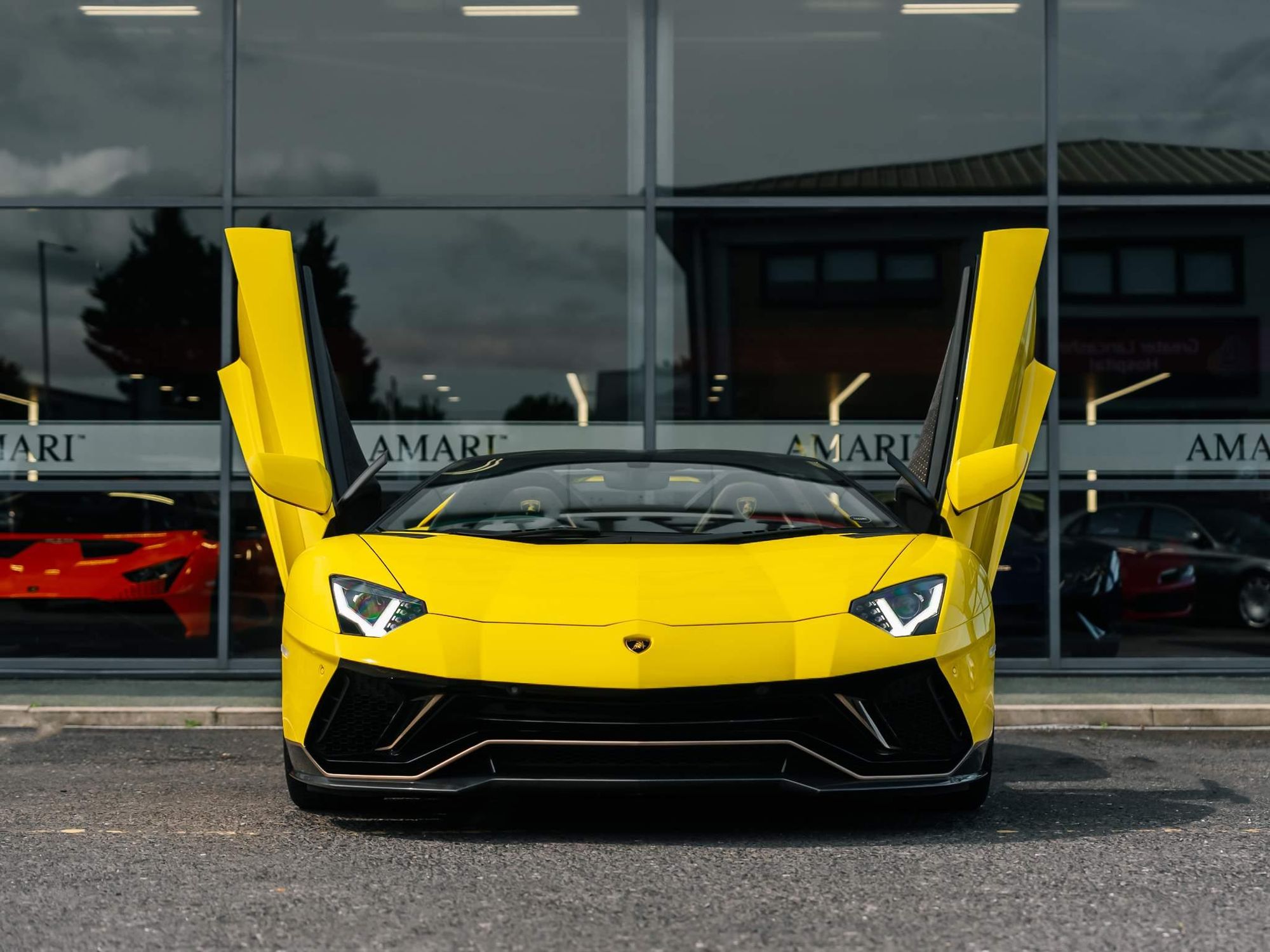 LAMBORGHINI AVENTADOR ROADSTER LP 780-4 Ultimae 2dr ISR for sale UK - Slide 7