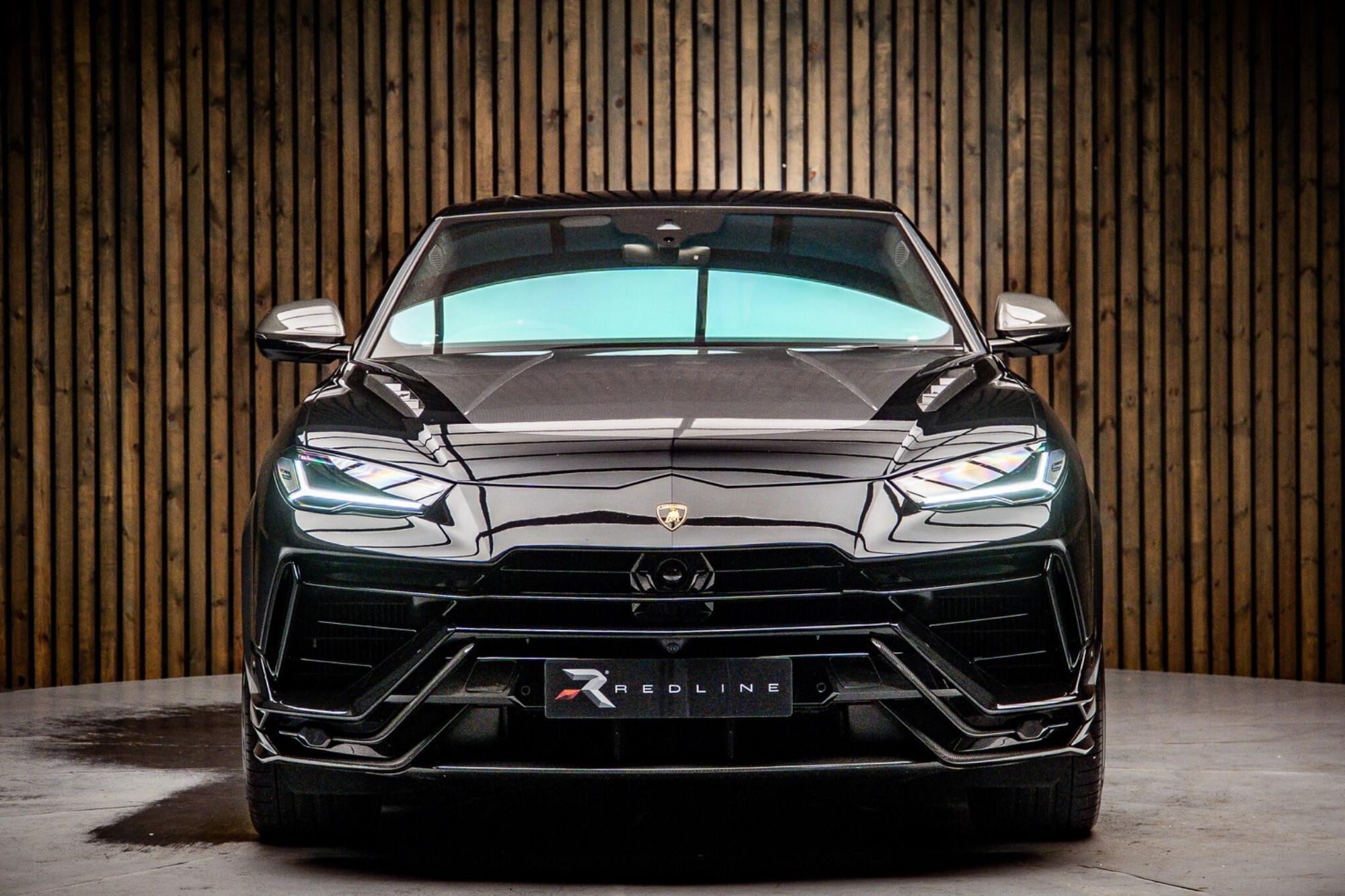 LAMBORGHINI URUS ESTATE 4.0T FSI V8 Performante 5dr Auto for sale UK - Slide 5
