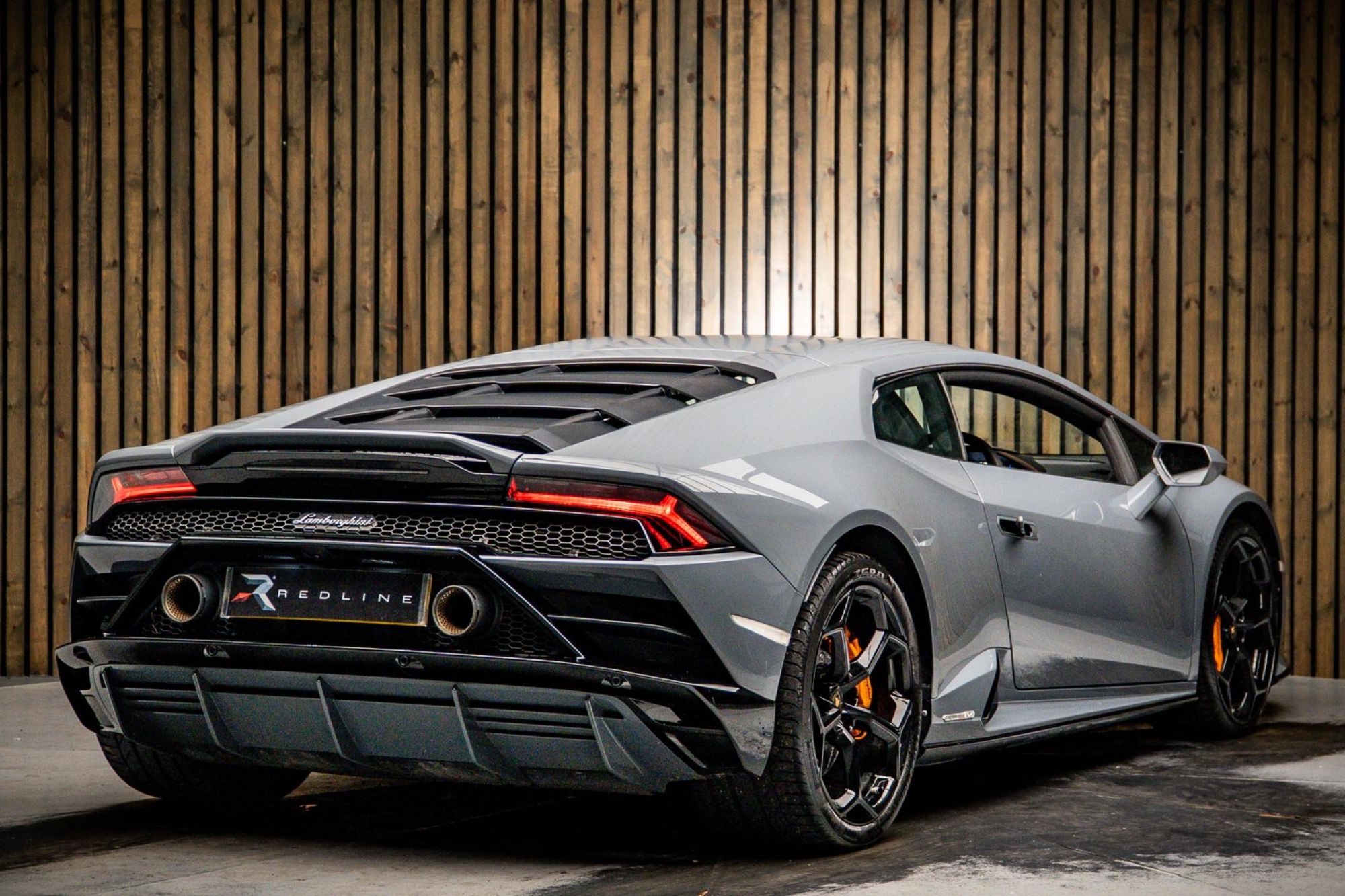 LAMBORGHINI HURACAN COUPE LP 640-4 Performante 2dr LDF for sale UK - Slide 4