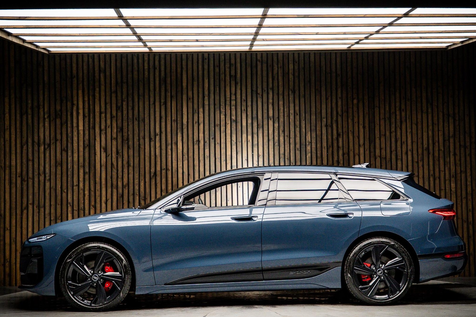 AUDI A6 E-TRON AVANT SPECIAL EDITION 270kW Performance 100kWh Launch Edition 5dr Auto for sale UK - Slide 7