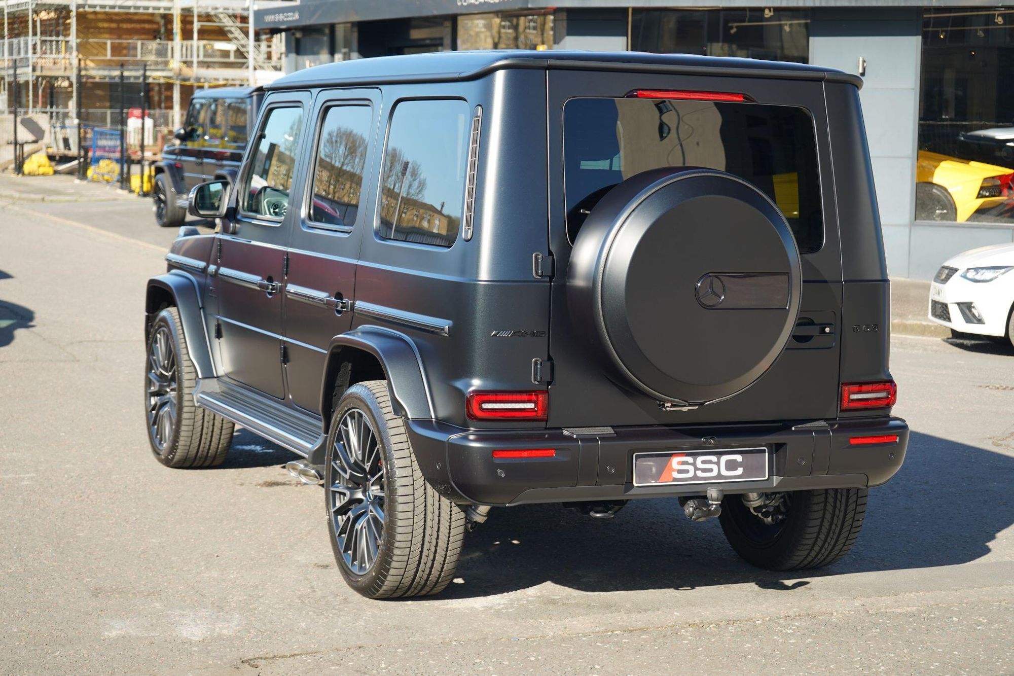 MERCEDES-BENZ G CLASS AMG STATION WAGON SPECIAL EDITIONS G63 Magno Edition 5dr 9G-Tronic for sale UK - Slide 9