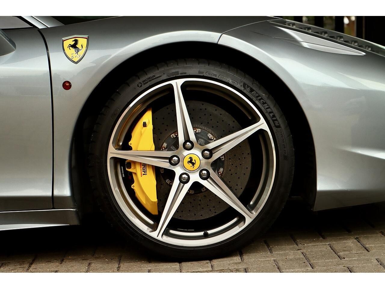 FERRARI 458 COUPE Italia 2dr Auto for sale UK - Slide 4