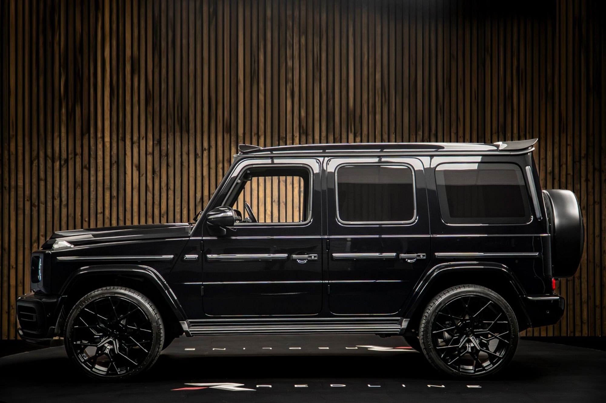 MERCEDES-BENZ G CLASS DIESEL STATION WAGON G400d AMG Line Premium Plus 5dr 9G-Tronic for sale UK - Slide 7