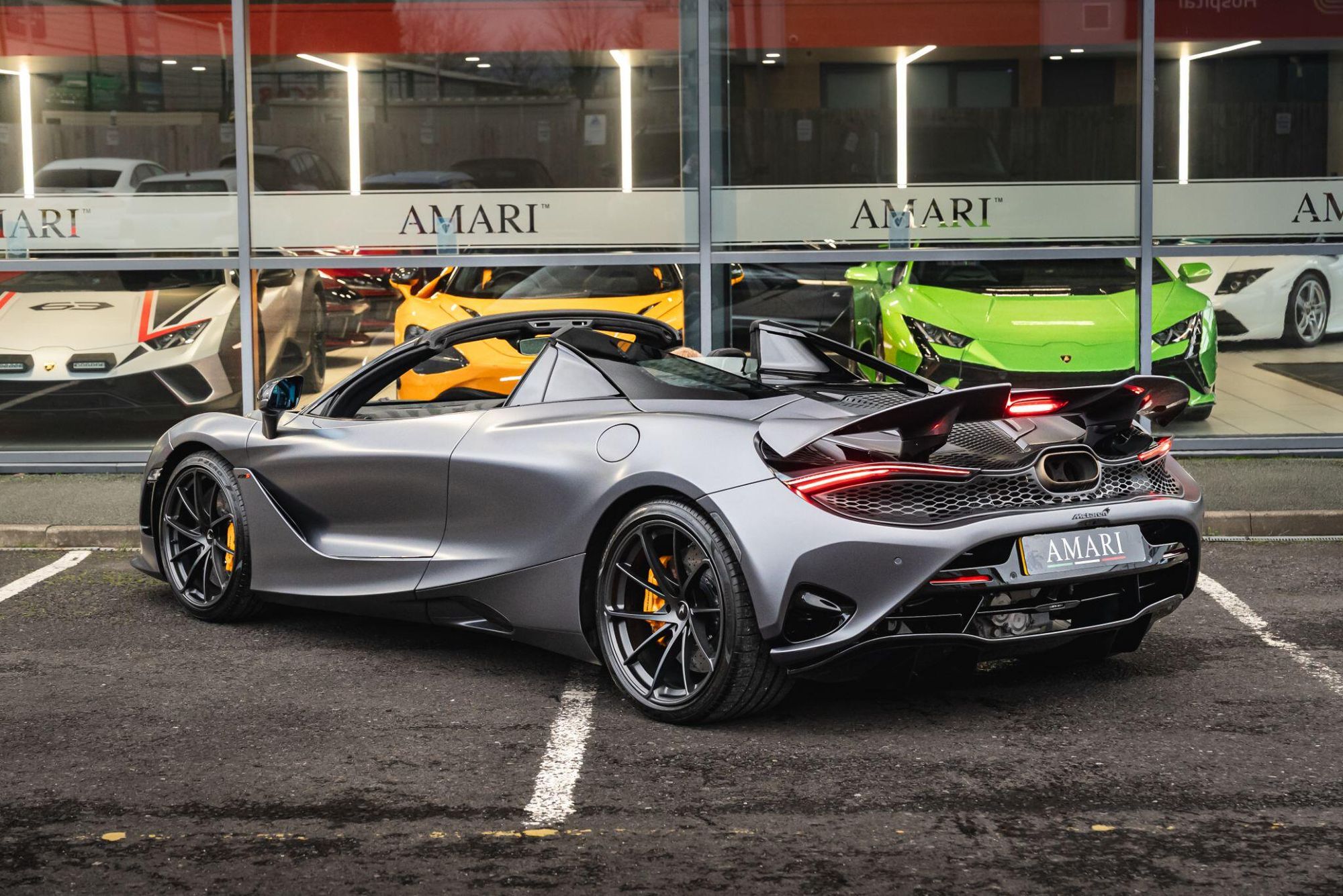 MCLAREN 750 S SPIDER V8 2dr SSG Auto for sale UK - Slide 8