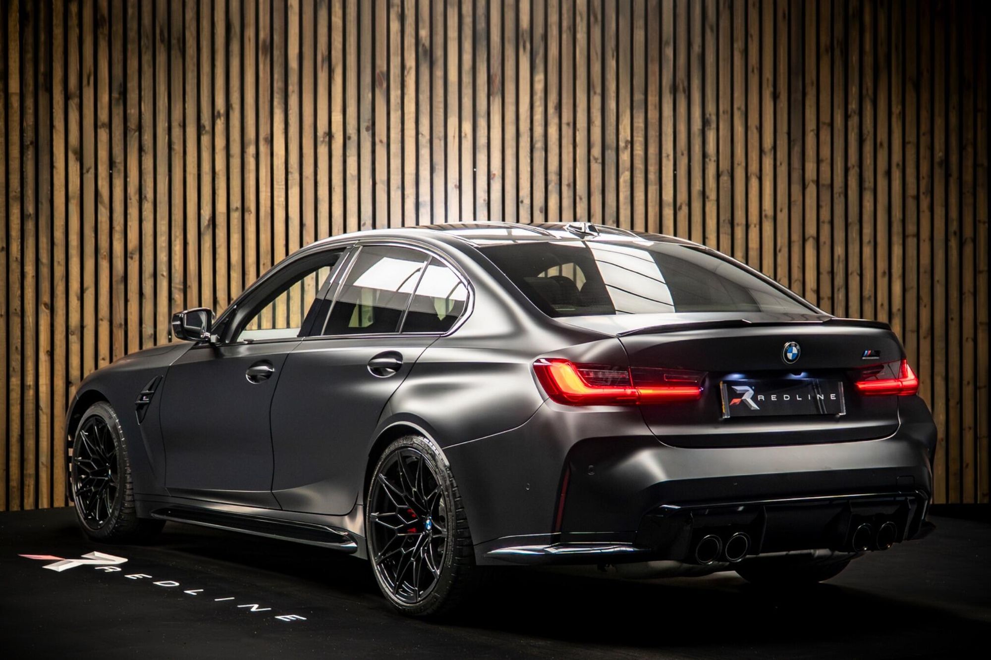 BMW M3 Saloon 3.0 530 Competition M xDrive Steptronic 4 Door Auto for sale UK - Slide 3