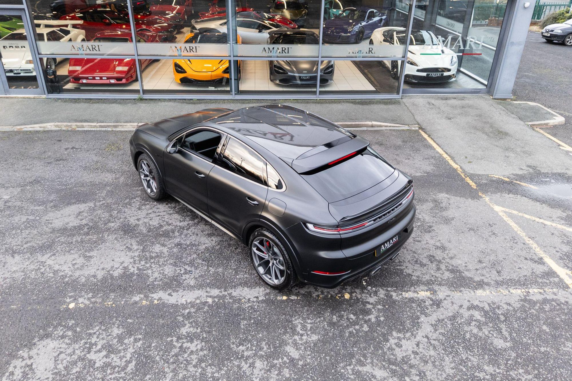 PORSCHE CAYENNE COUPE Turbo E-Hybrid 5dr Tiptronic S for sale UK - Slide 4