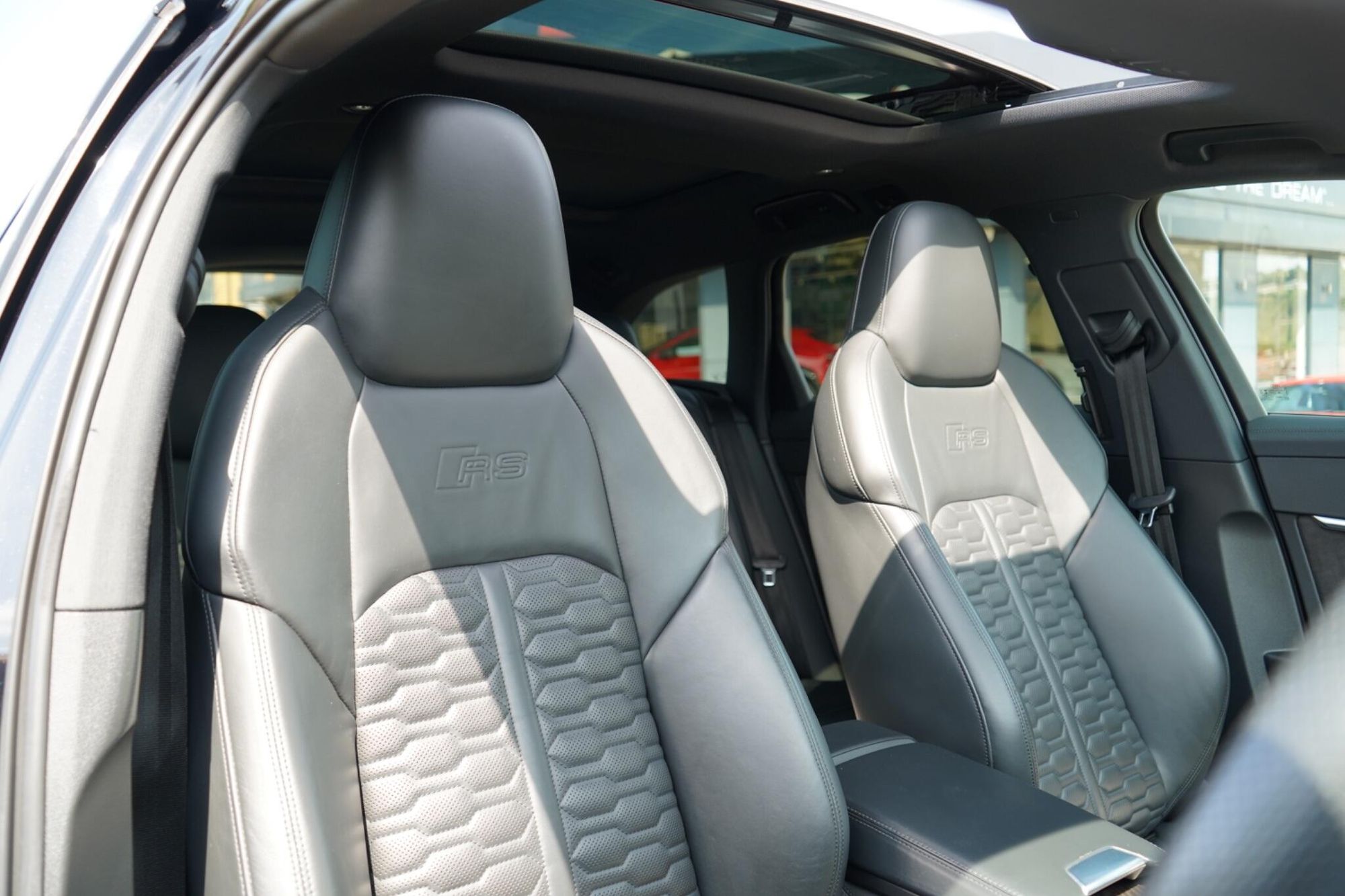 AUDI RS6 RS 6 AVANT RS 6 TFSI Quattro Vorsprung 5dr Tiptronic for sale UK - Slide 3