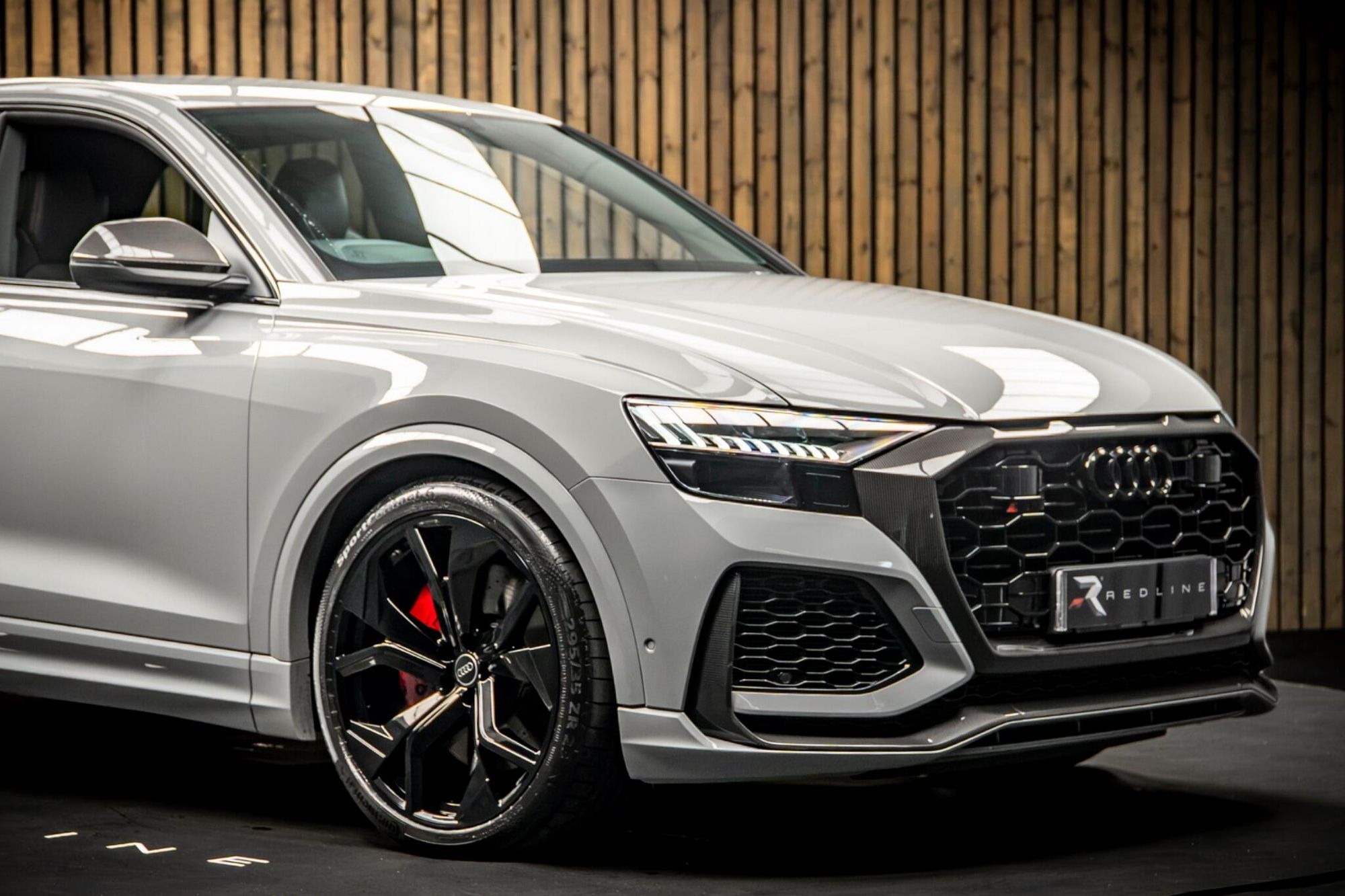 AUDI RS Q8 ESTATE RS Q8 TFSI Quattro Carbon Black 5dr Tiptronic for sale UK - Slide 9