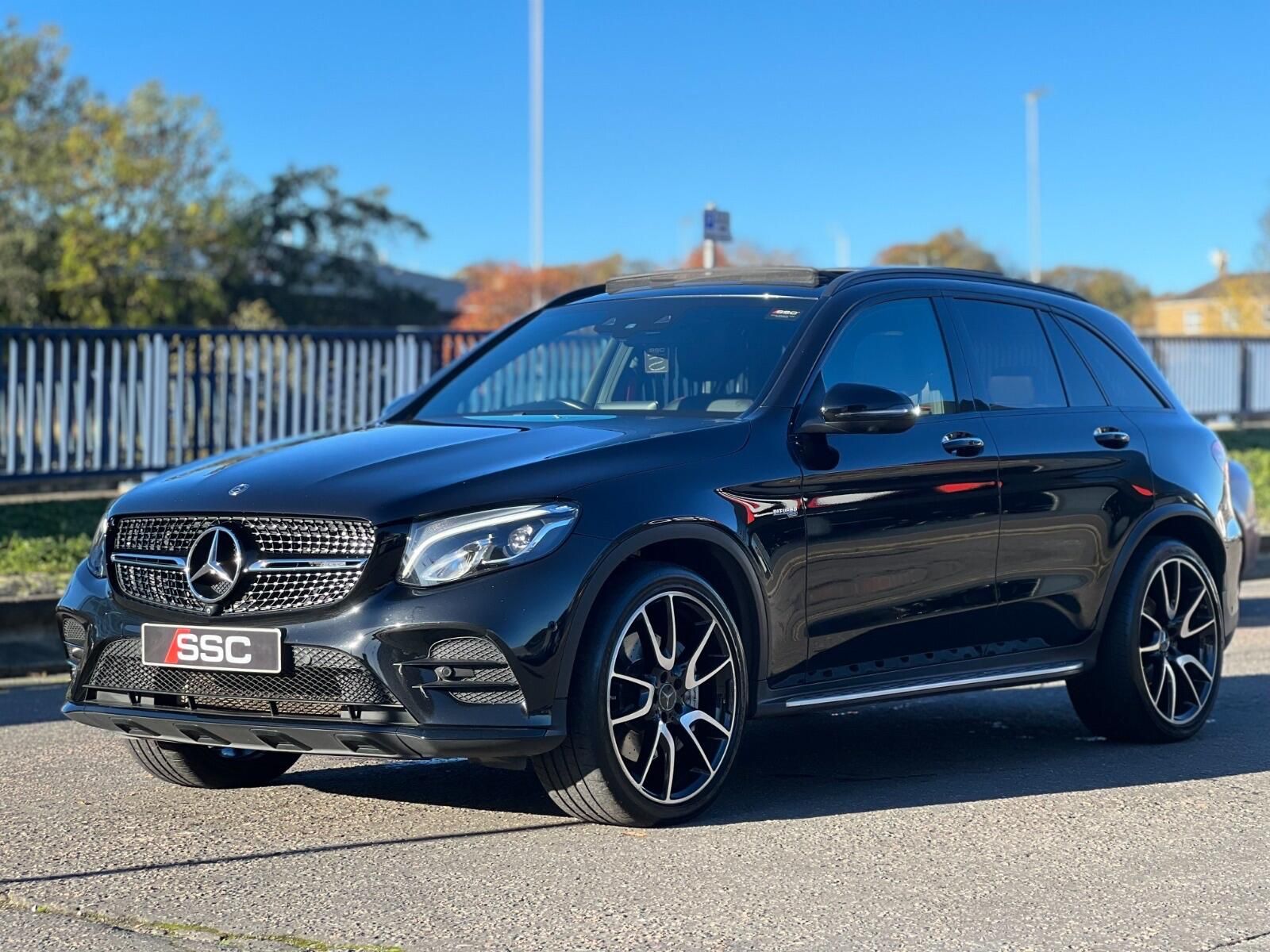 MERCEDES-BENZ GLC AMG ESTATE GLC 43 4Matic Premium Plus 5dr 9G-Tronic for sale UK - Slide 7