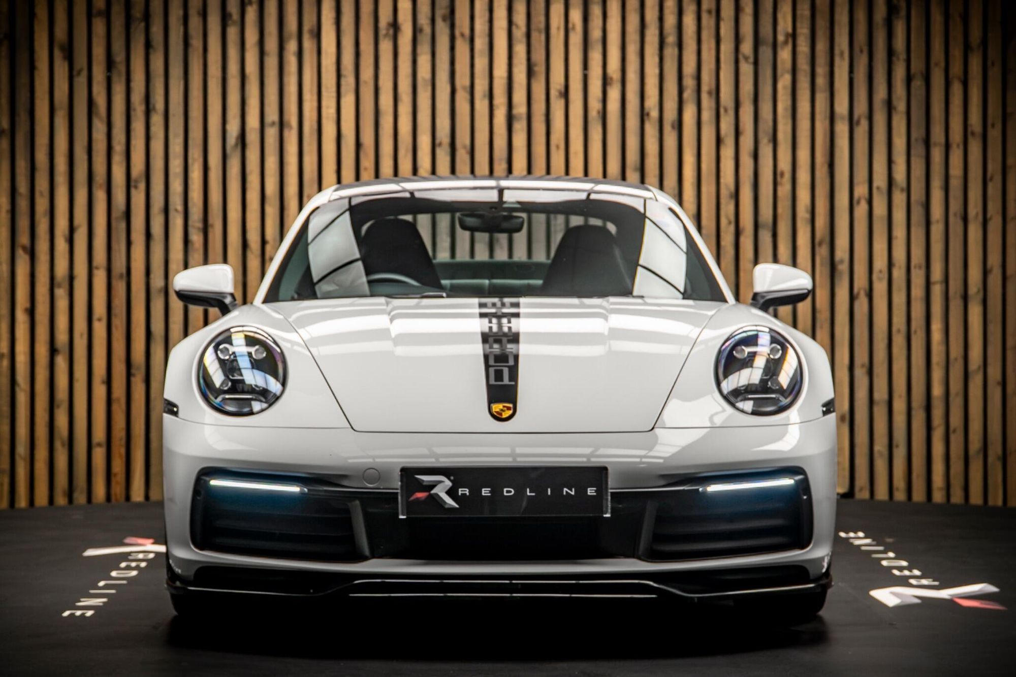 PORSCHE 911 [992] CARRERA 4 COUPE S 2dr PDK for sale UK - Slide 5