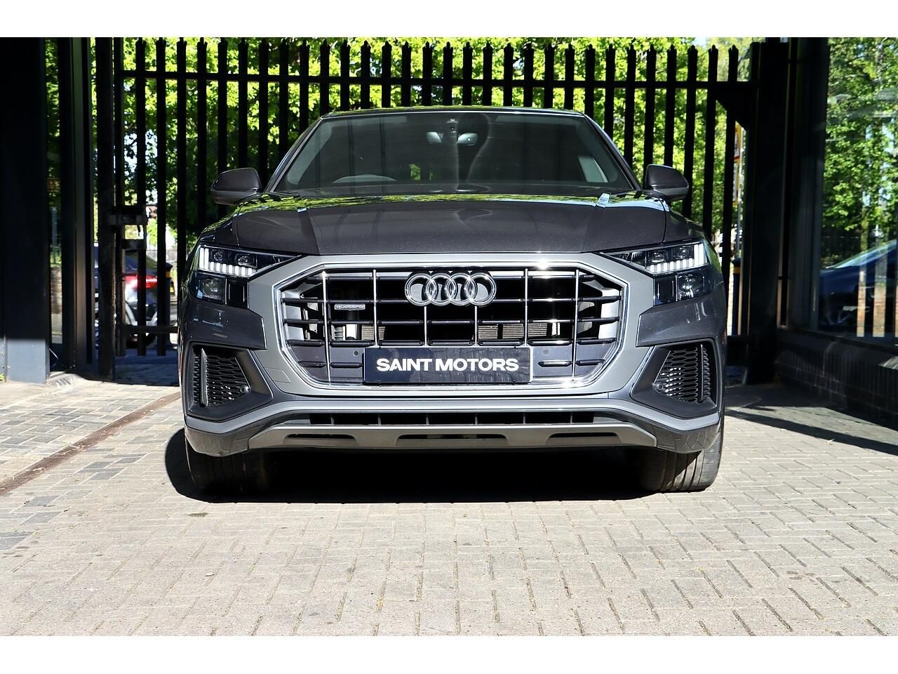 AUDI Q8 ESTATE 55 TFSI Quattro S Line 5dr Tiptronic [Leather] for sale UK - Slide 2