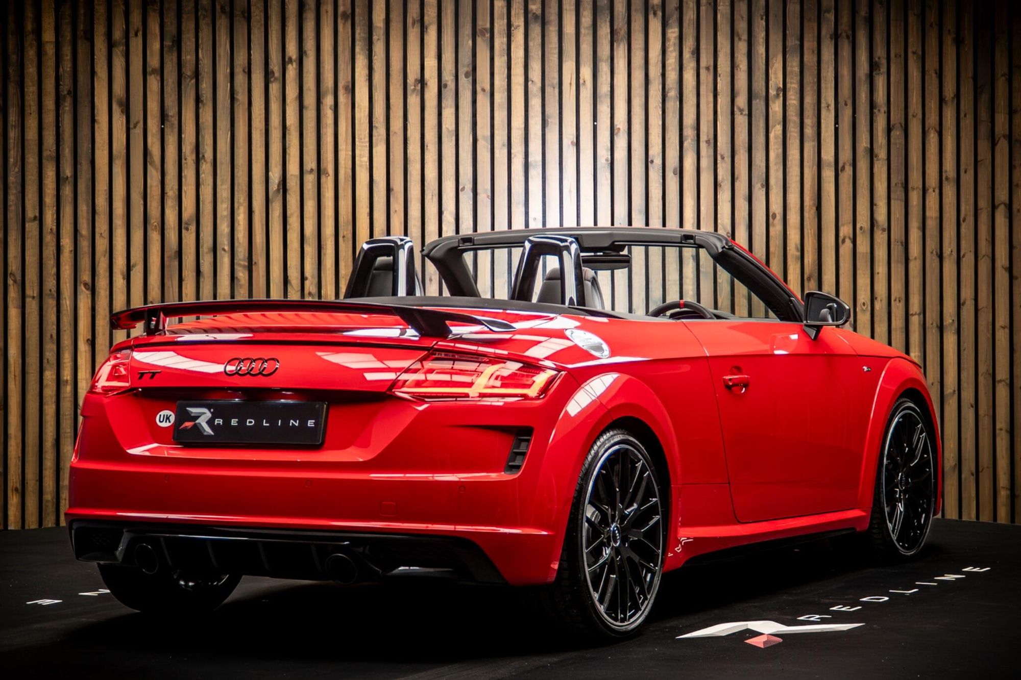AUDI TT ROADSTER 40 TFSI Final Edition 2dr S Tronic for sale UK - Slide 4