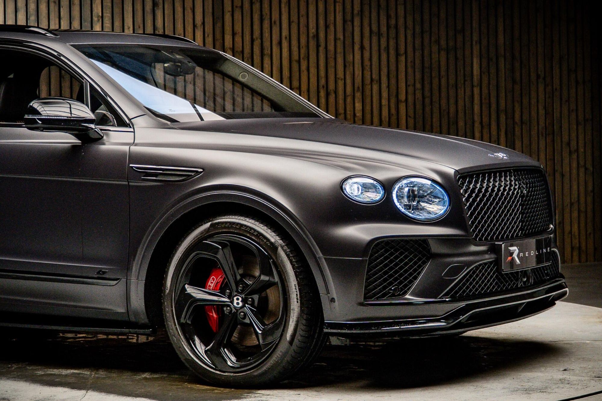 BENTLEY BENTAYGA ESTATE 4.0 V8 S 5dr Auto for sale UK - Slide 10