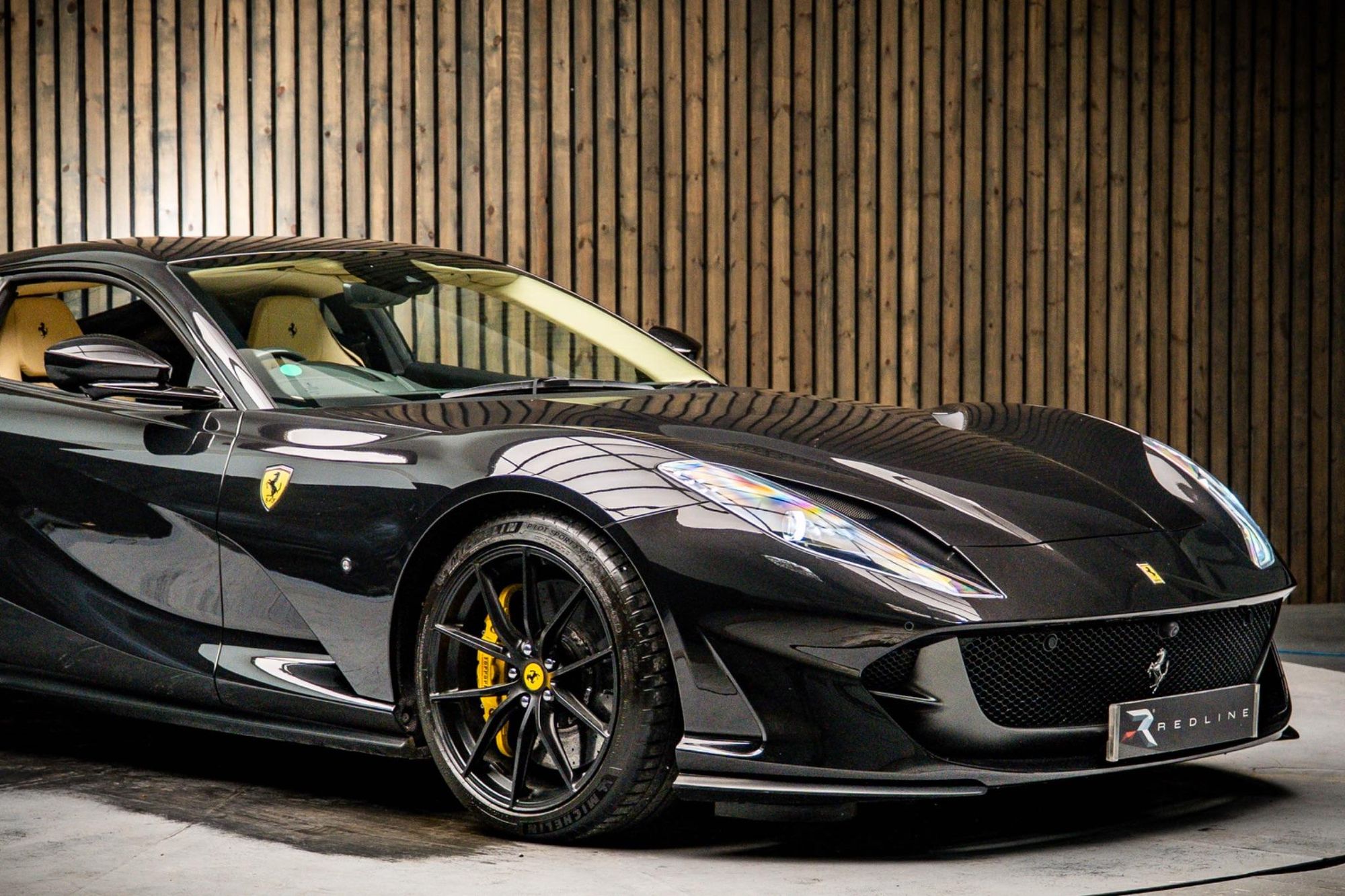 FERRARI 812 SUPERFAST COUPE 2dr Auto for sale UK - Slide 10