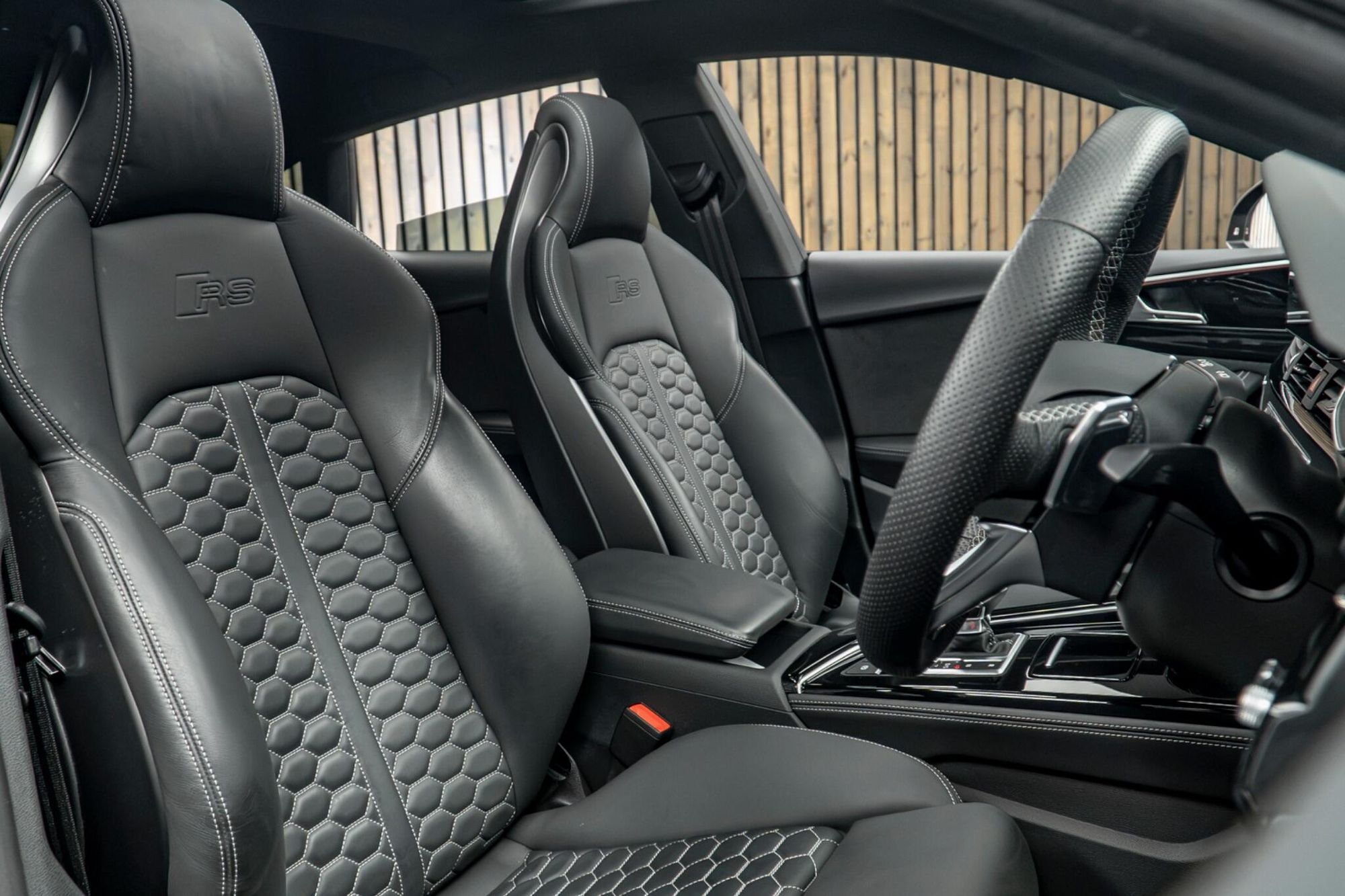 AUDI RS5 RS 5 SPORTBACK RS 5 TFSI Quattro Vorsprung 5dr Tiptronic for sale UK - Slide 2