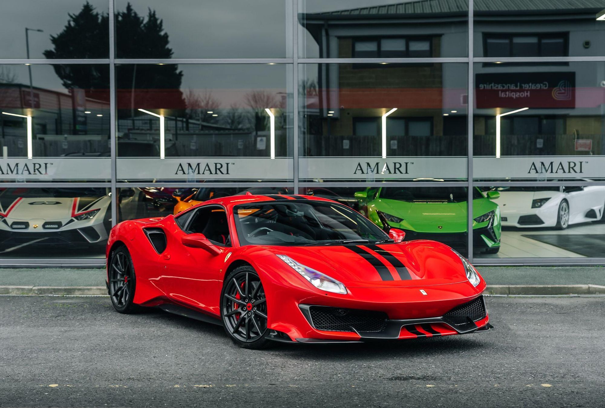 FERRARI 488 PISTA COUPE 2dr Auto for sale UK - Slide 2