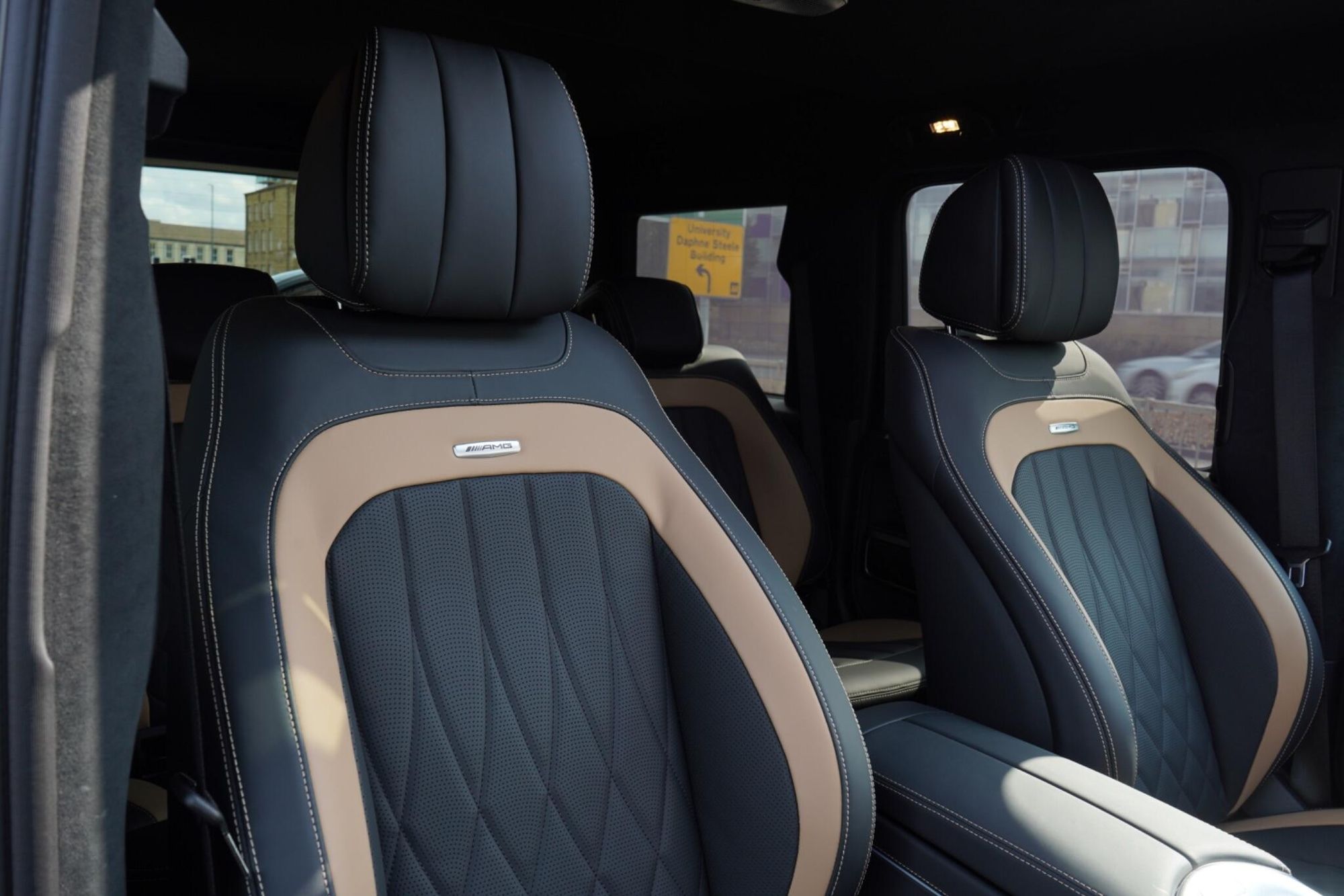 MERCEDES-BENZ G CLASS AMG STATION WAGON SPECIAL EDITIONS G63 Magno Edition 5dr 9G-Tronic for sale UK - Slide 3