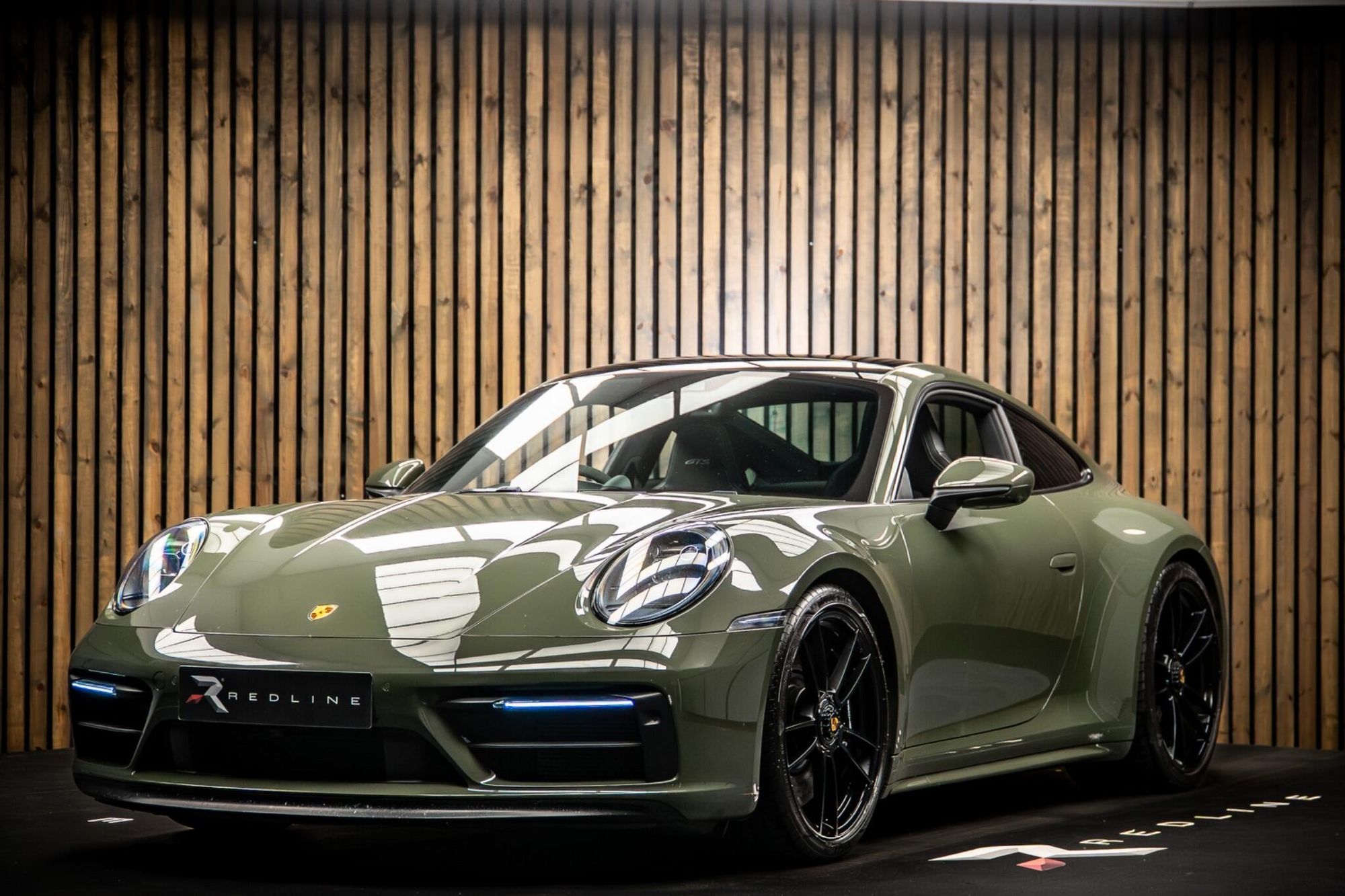 PORSCHE 911 [992] CARRERA COUPE GTS 2dr PDK for sale UK - Slide 8