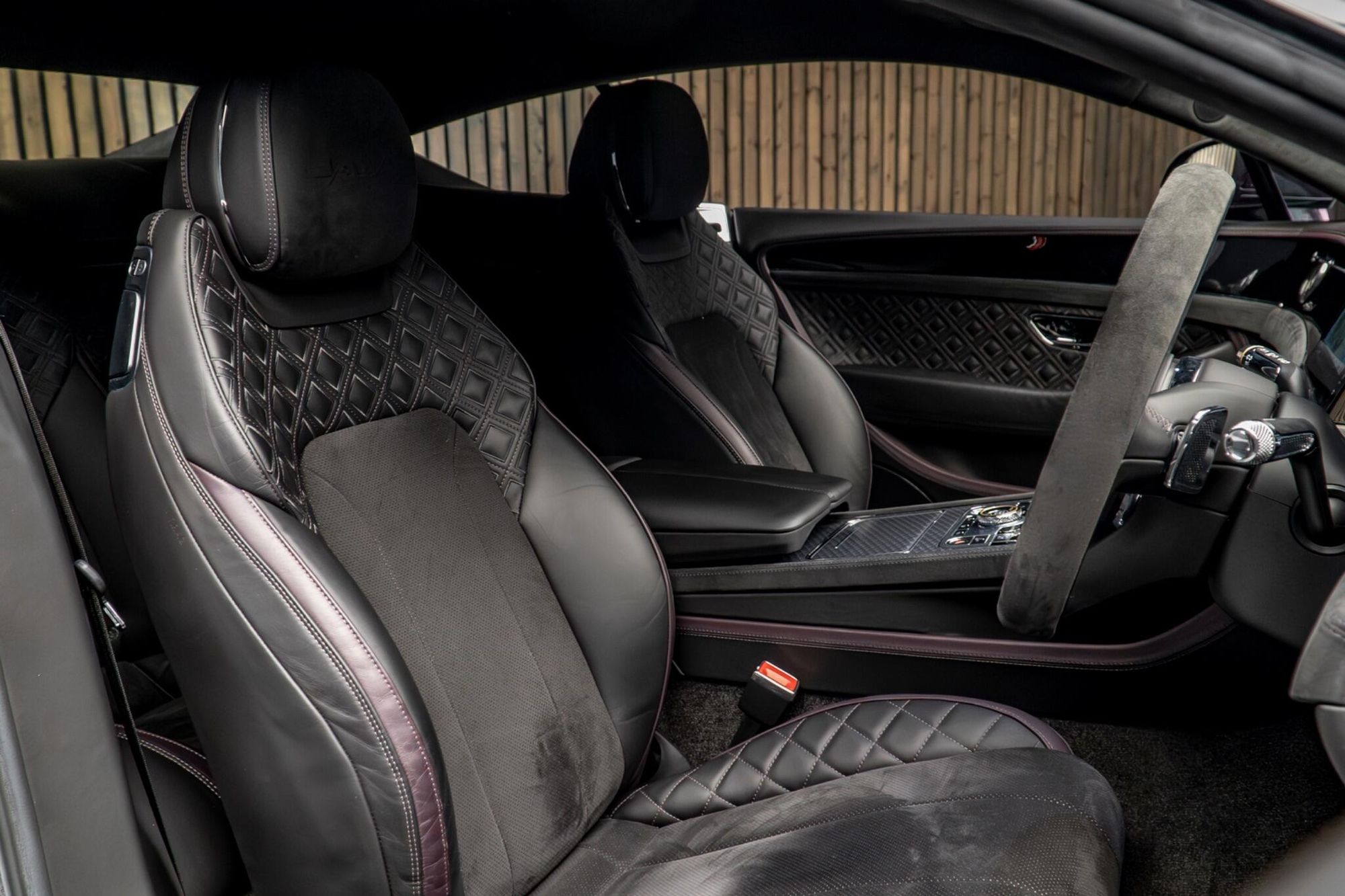 BENTLEY CONTINENTAL GT COUPE 6.0 W12 Speed 2dr Auto for sale UK - Slide 2