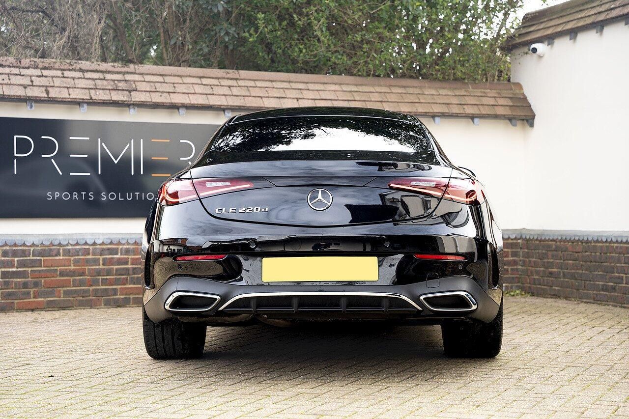 MERCEDES-BENZ CLE DIESEL COUPE CLE 220d AMG Line Premium Plus 2dr 9G-Tronic for sale UK - Slide 4