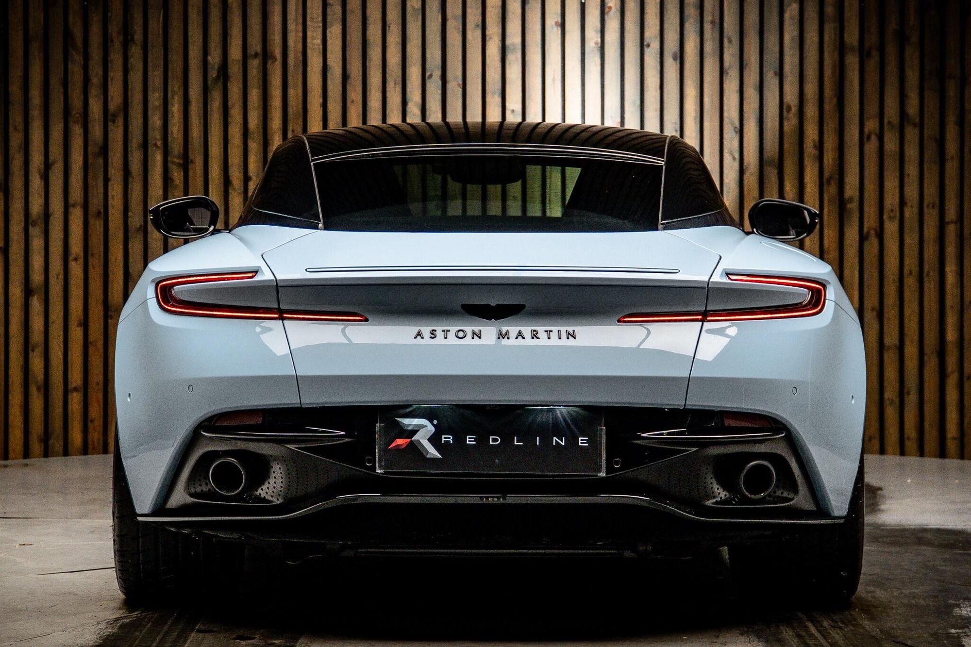 ASTON MARTIN DB11 COUPE V8 528 2dr Touchtronic Auto for sale UK - Slide 6