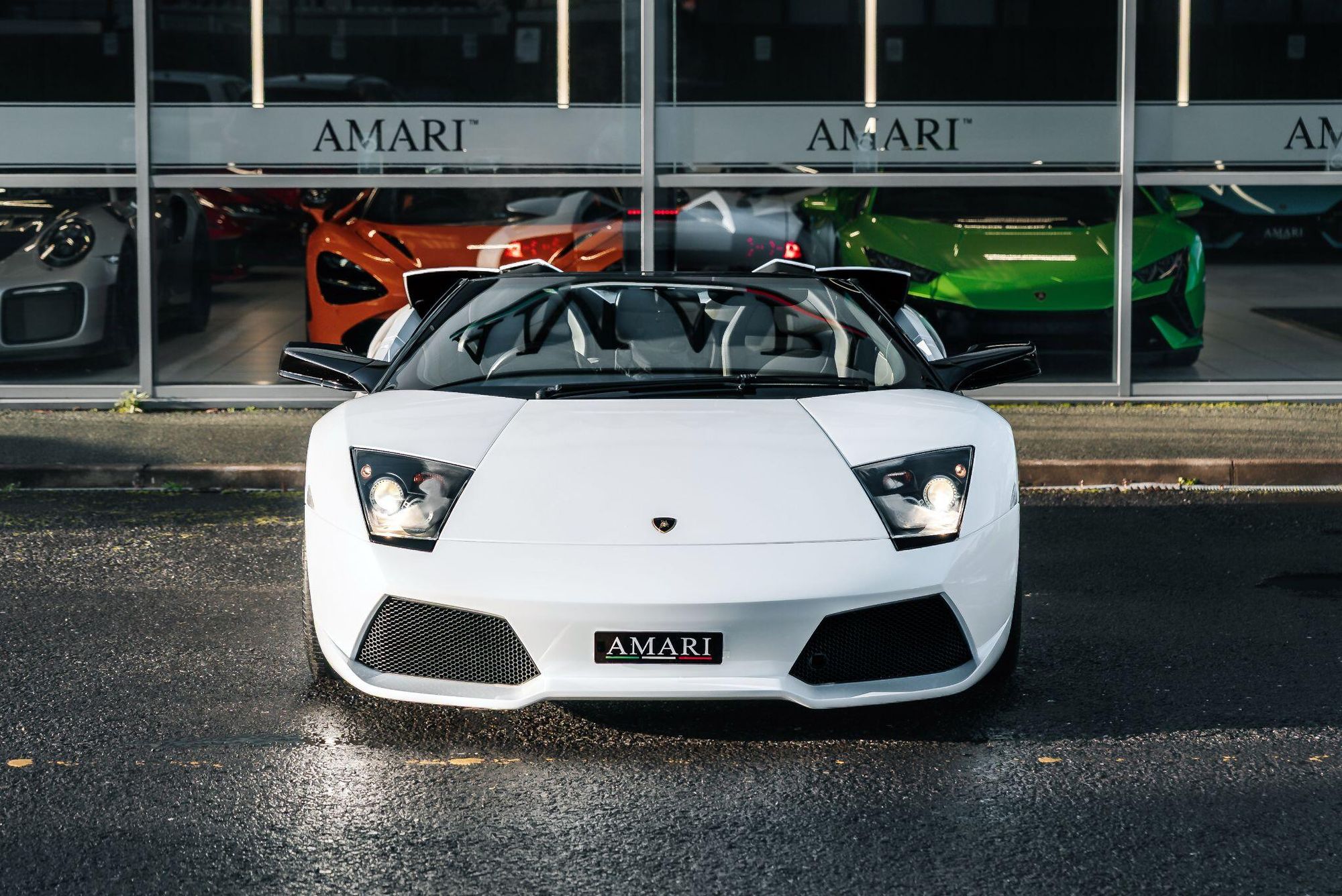 LAMBORGHINI MURCIELAGO ROADSTER LP 640 2dr for sale UK - Slide 9