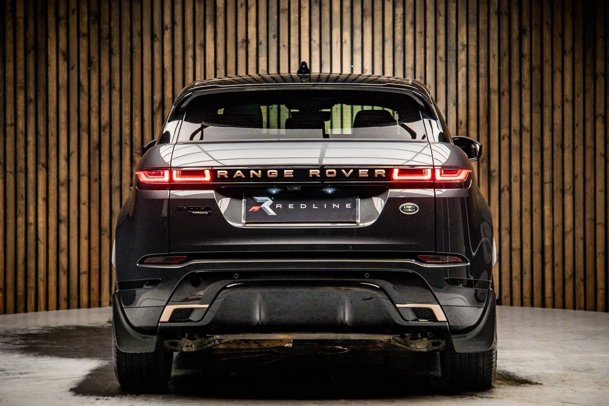 LAND ROVER RANGE ROVER EVOQUE HATCHBACK 1.5 P300e Autobiography 5dr Auto for sale UK - Slide 6