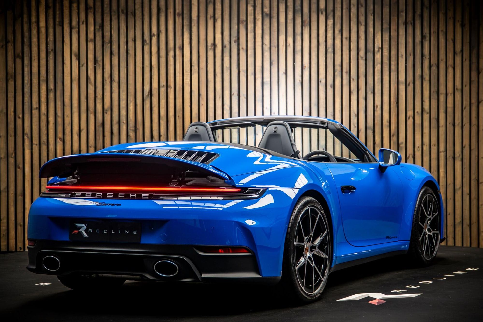 PORSCHE 911 [992] CARRERA CABRIOLET 2dr PDK for sale UK - Slide 4
