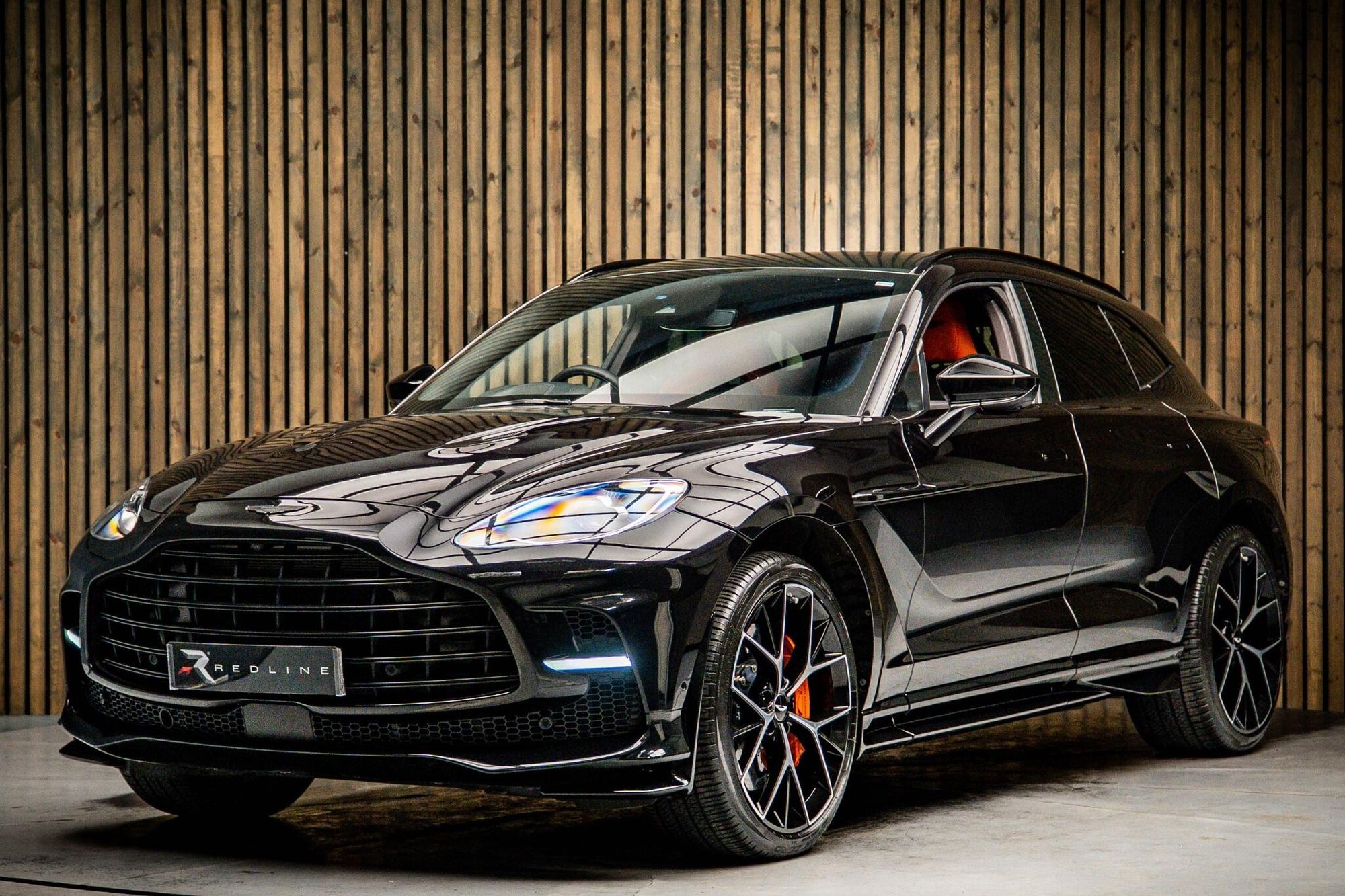 ASTON MARTIN DBX ESTATE V8 DBX707 5dr Touchtronic for sale UK - Slide 8