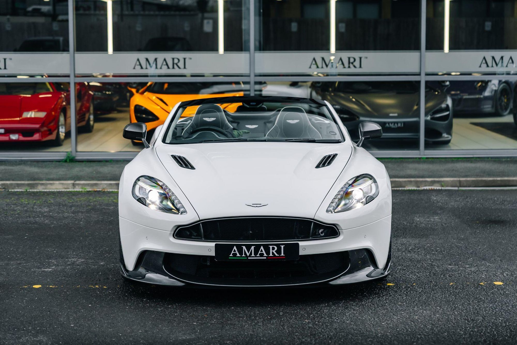 ASTON MARTIN VANQUISH CONVERTIBLE V12 [595] S 2dr Volante Touchtronic Auto for sale UK - Slide 5