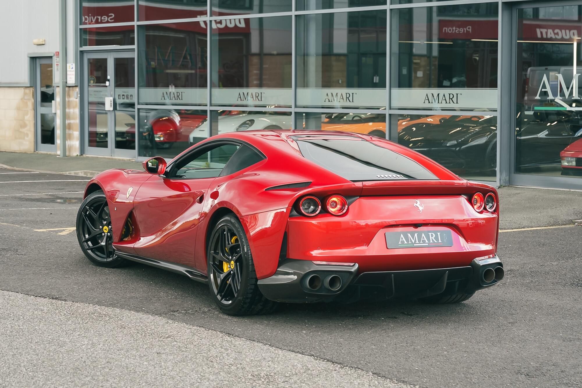 FERRARI 812 SUPERFAST COUPE 2dr Auto for sale UK - Slide 4