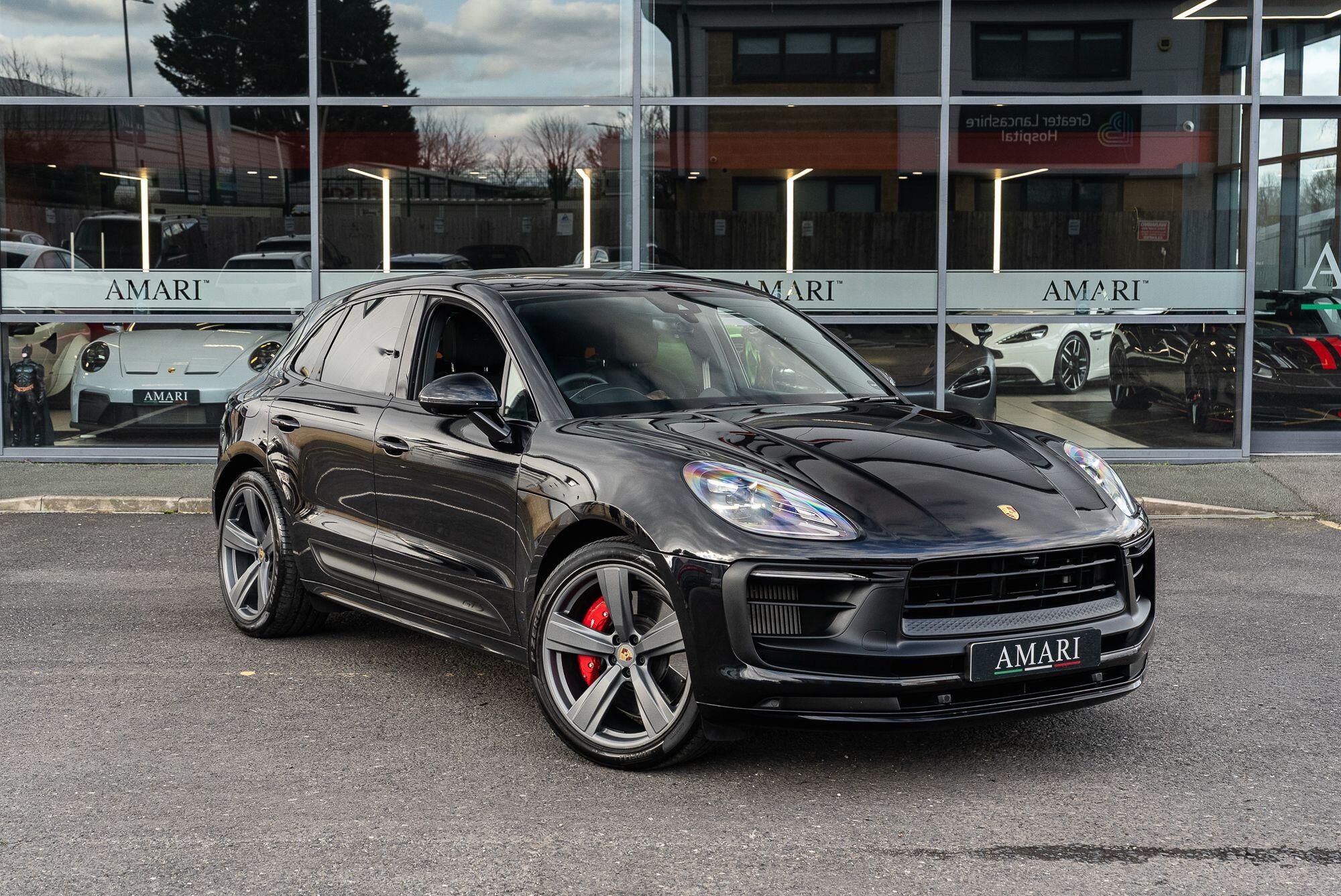PORSCHE MACAN ESTATE GTS 5dr PDK for sale UK - Slide 5