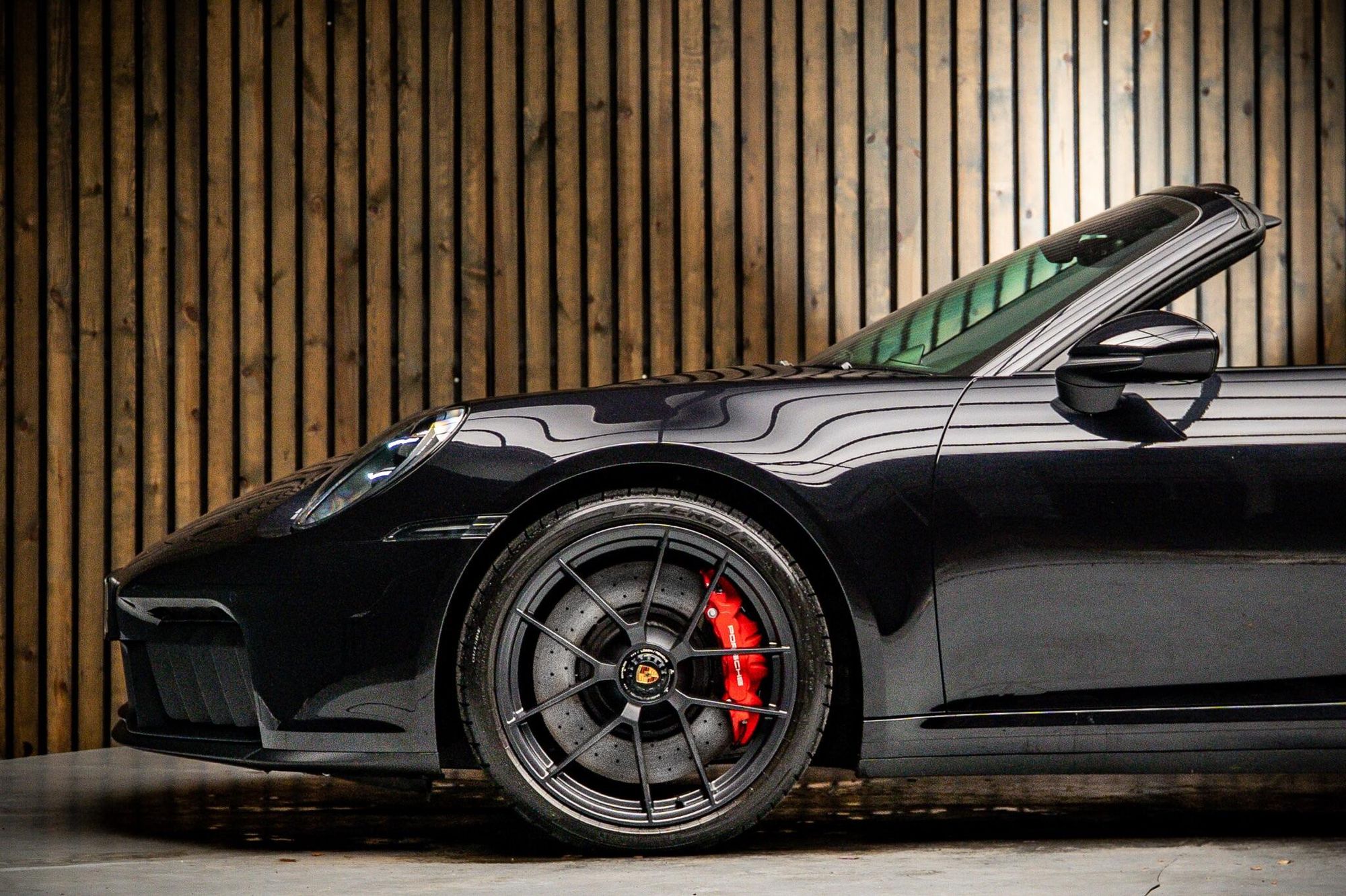 PORSCHE 911 [992] TARGA 4 GTS t-Hybrid 2dr PDK for sale UK - Slide 9