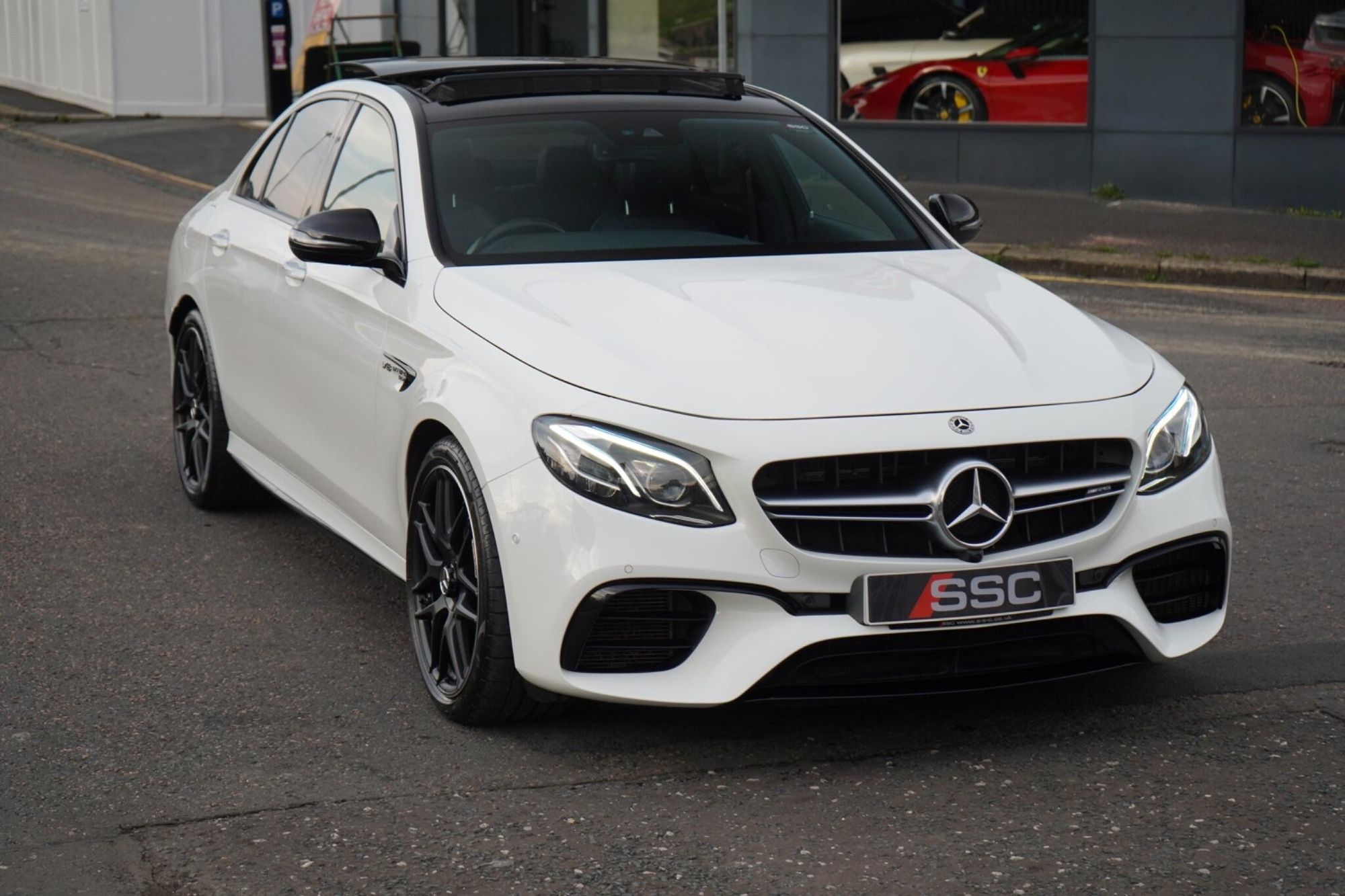 MERCEDES-BENZ E CLASS AMG SALOON E63 S 4Matic+ Premium 4dr 9G-Tronic for sale UK - Slide 5