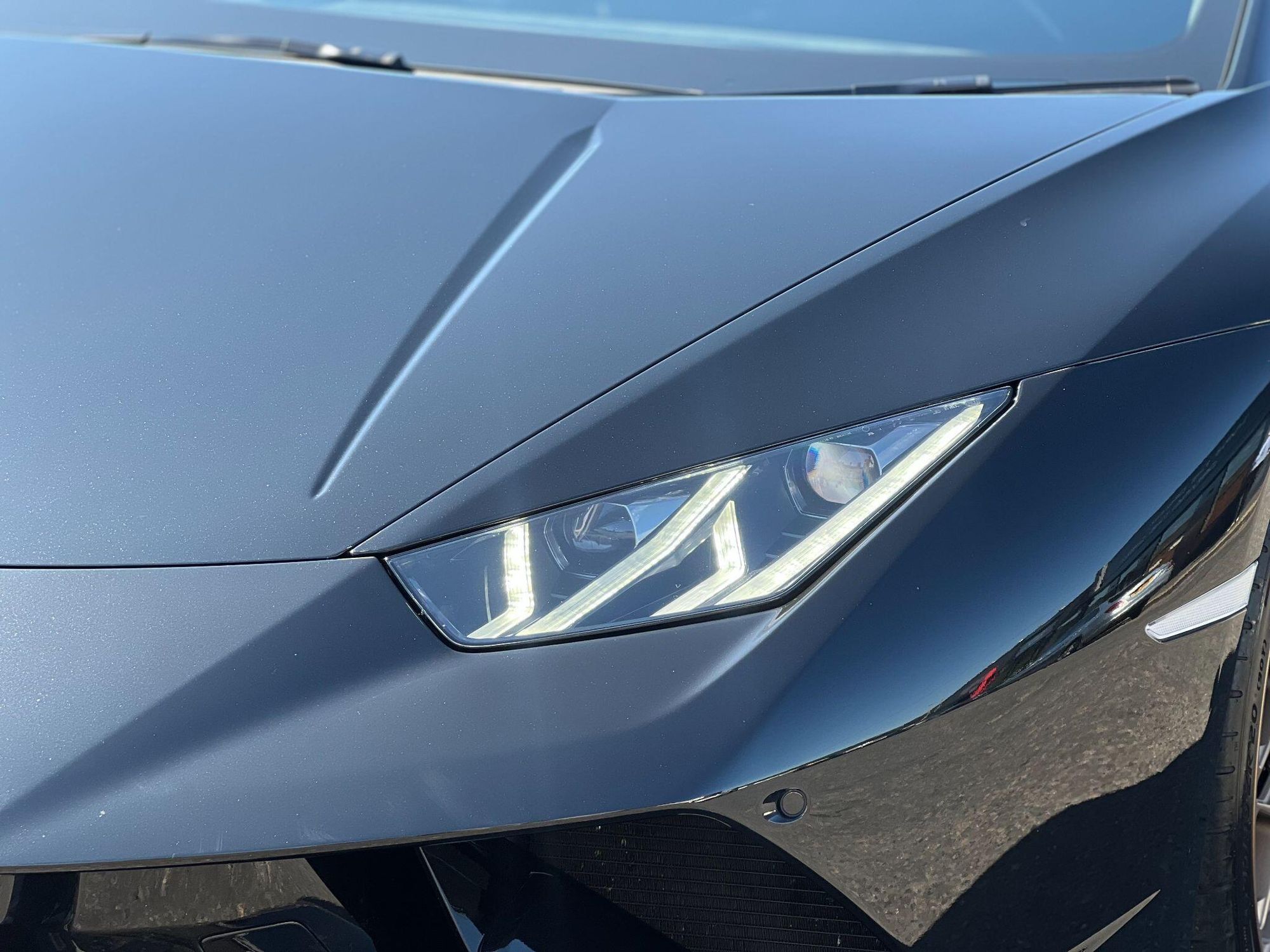 LAMBORGHINI HURACAN COUPE LP 640-4 Performante 2dr LDF for sale UK - Slide 5