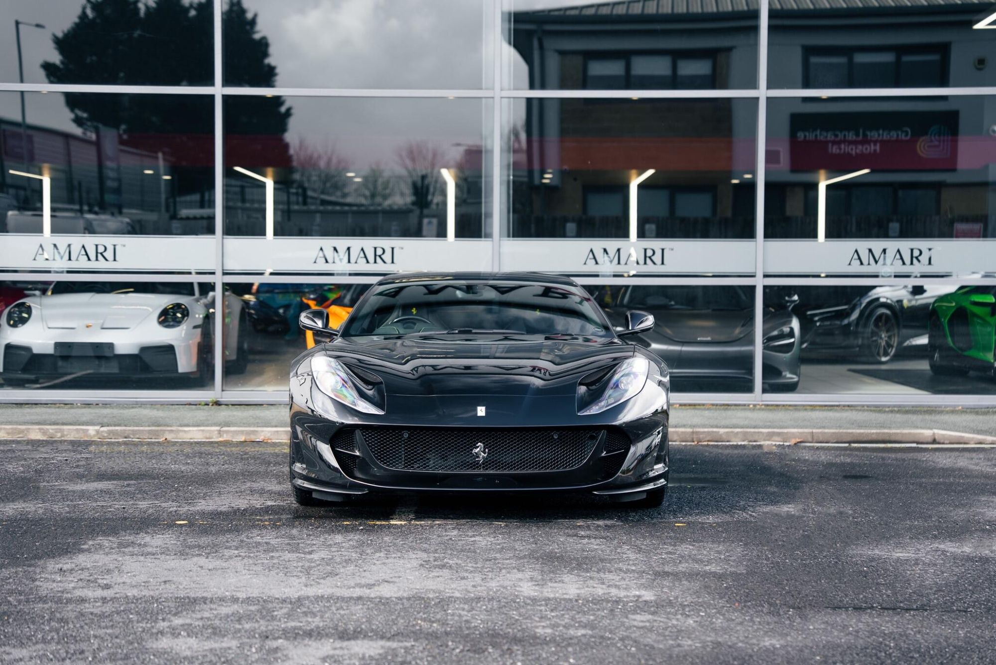 FERRARI 812 SUPERFAST COUPE 2dr Auto for sale UK - Slide 7