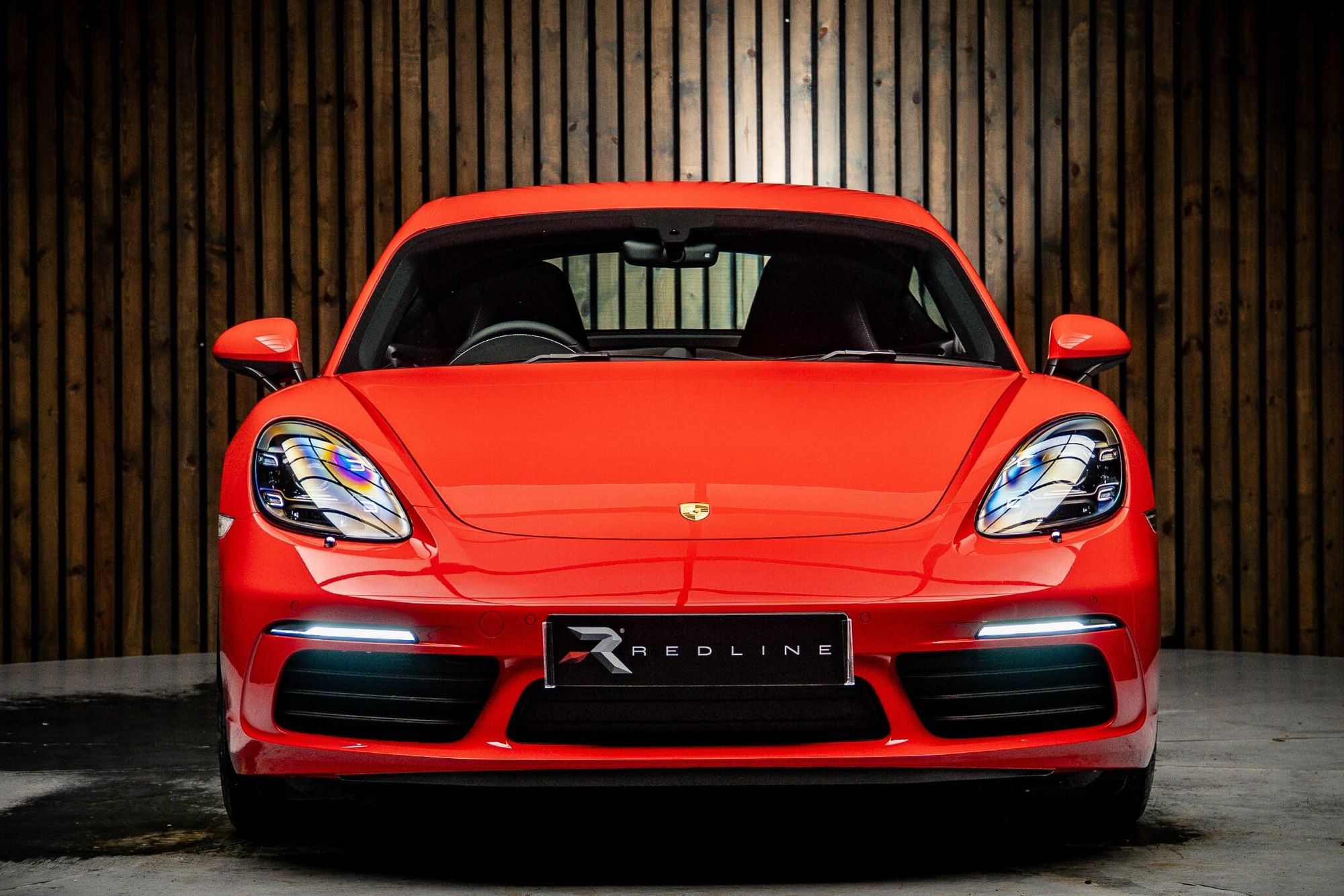 PORSCHE CAYMAN 718 COUPE SPECIAL EDITION 2.0 Style Edition 2dr PDK for sale UK - Slide 5